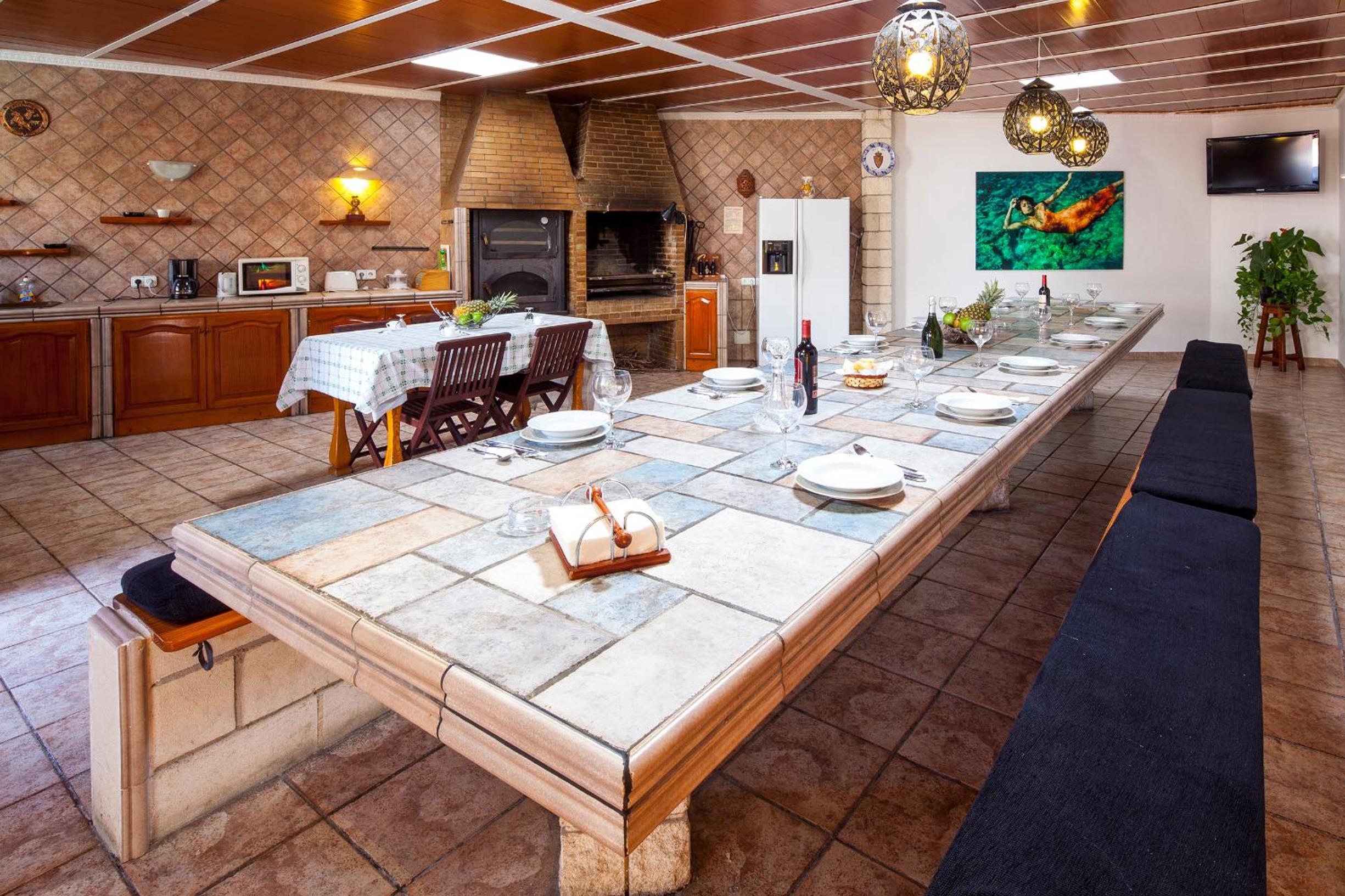 dining