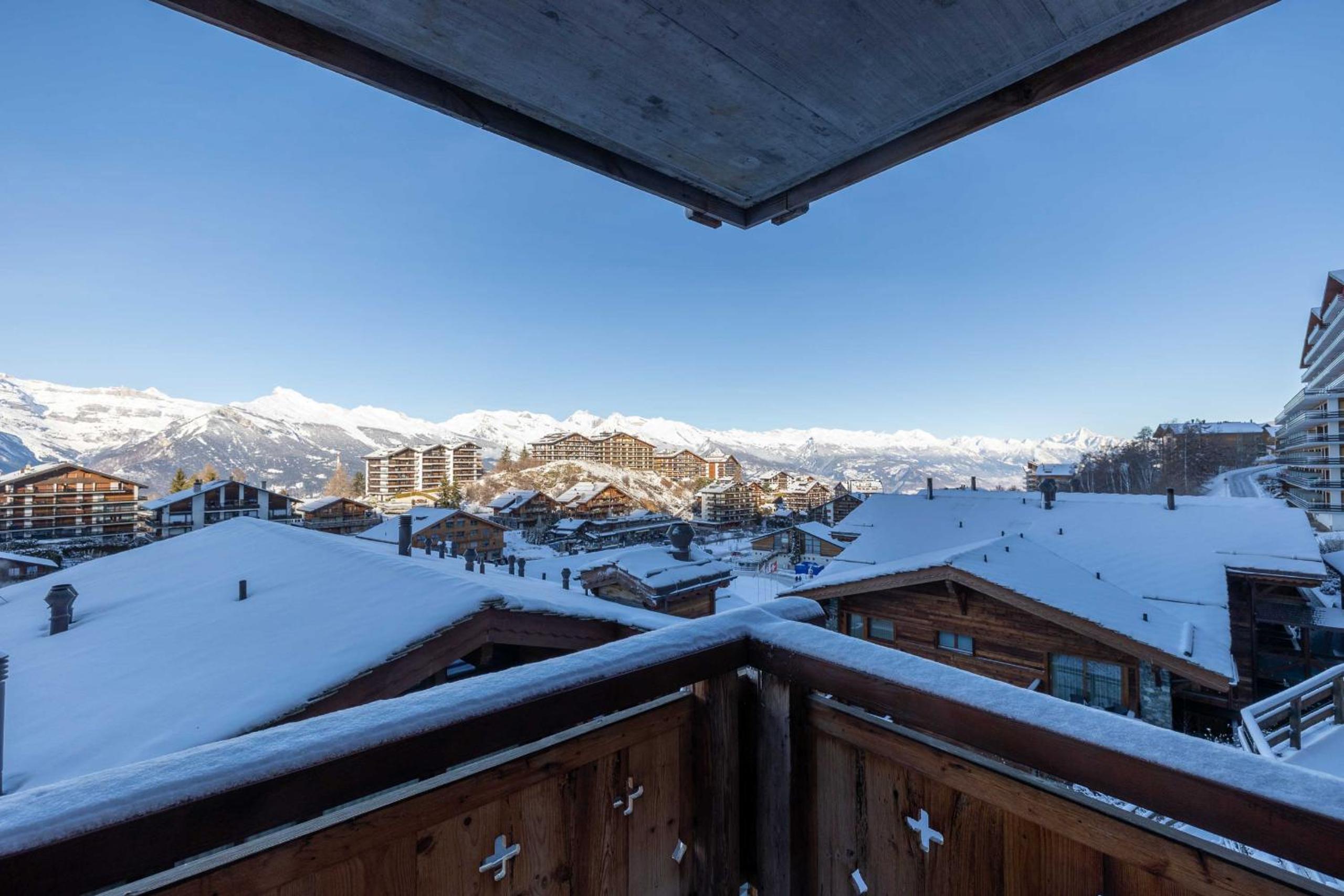 Cordee 3 spa access view 5