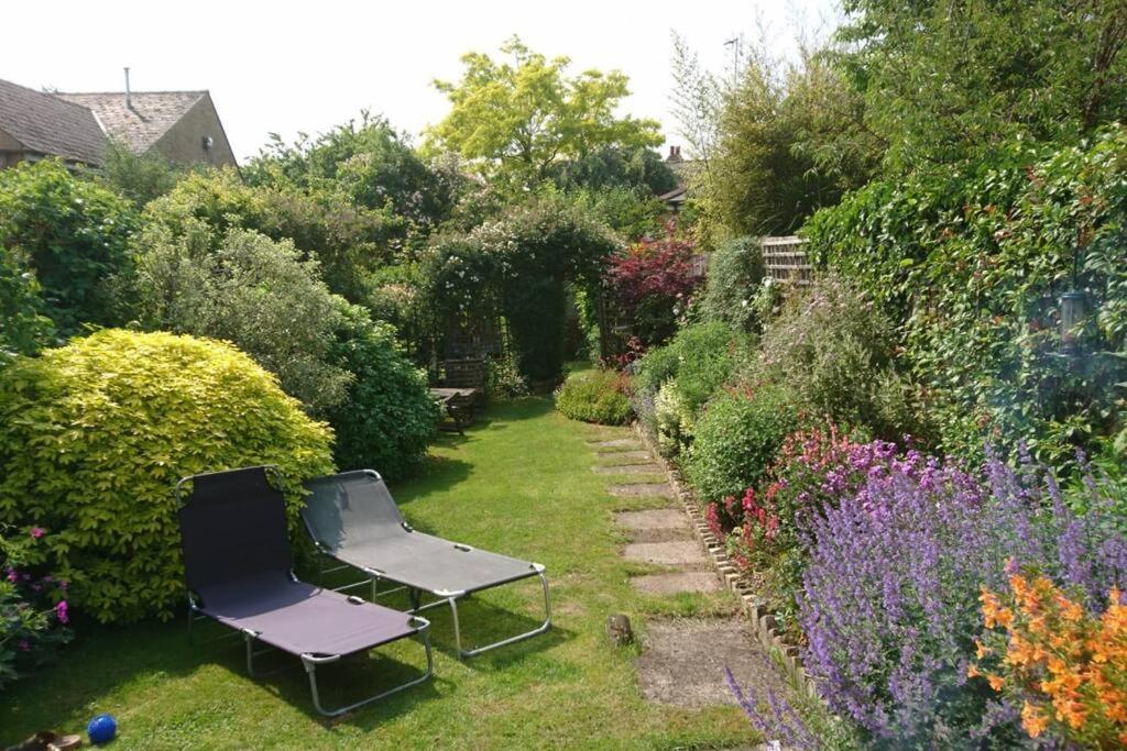 Beautiful Cambridge Family Home view 2