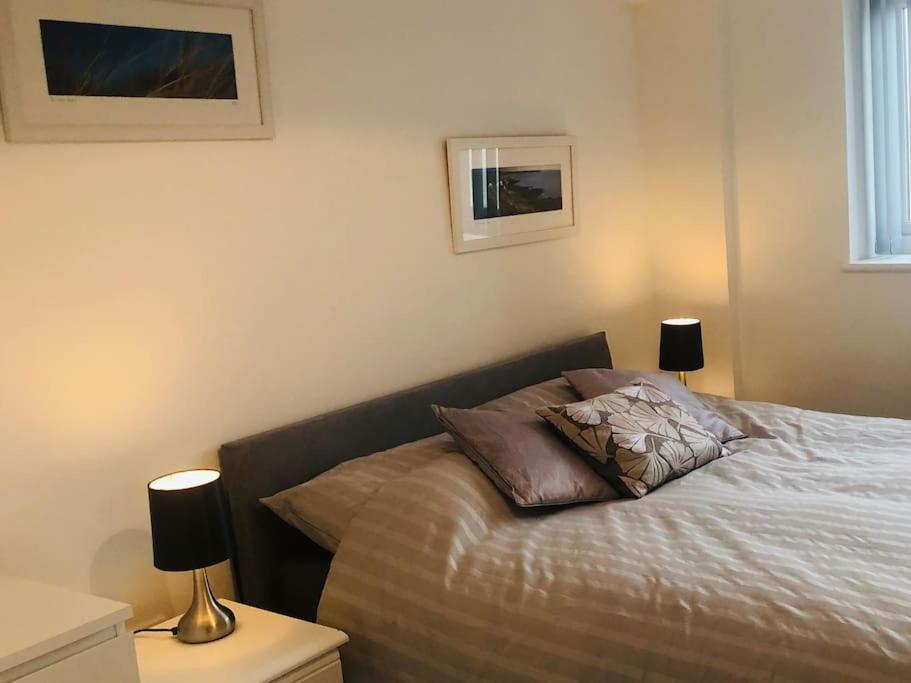 Meadow Cottage. Pretty modern cottage close to Woolacombe and Lee