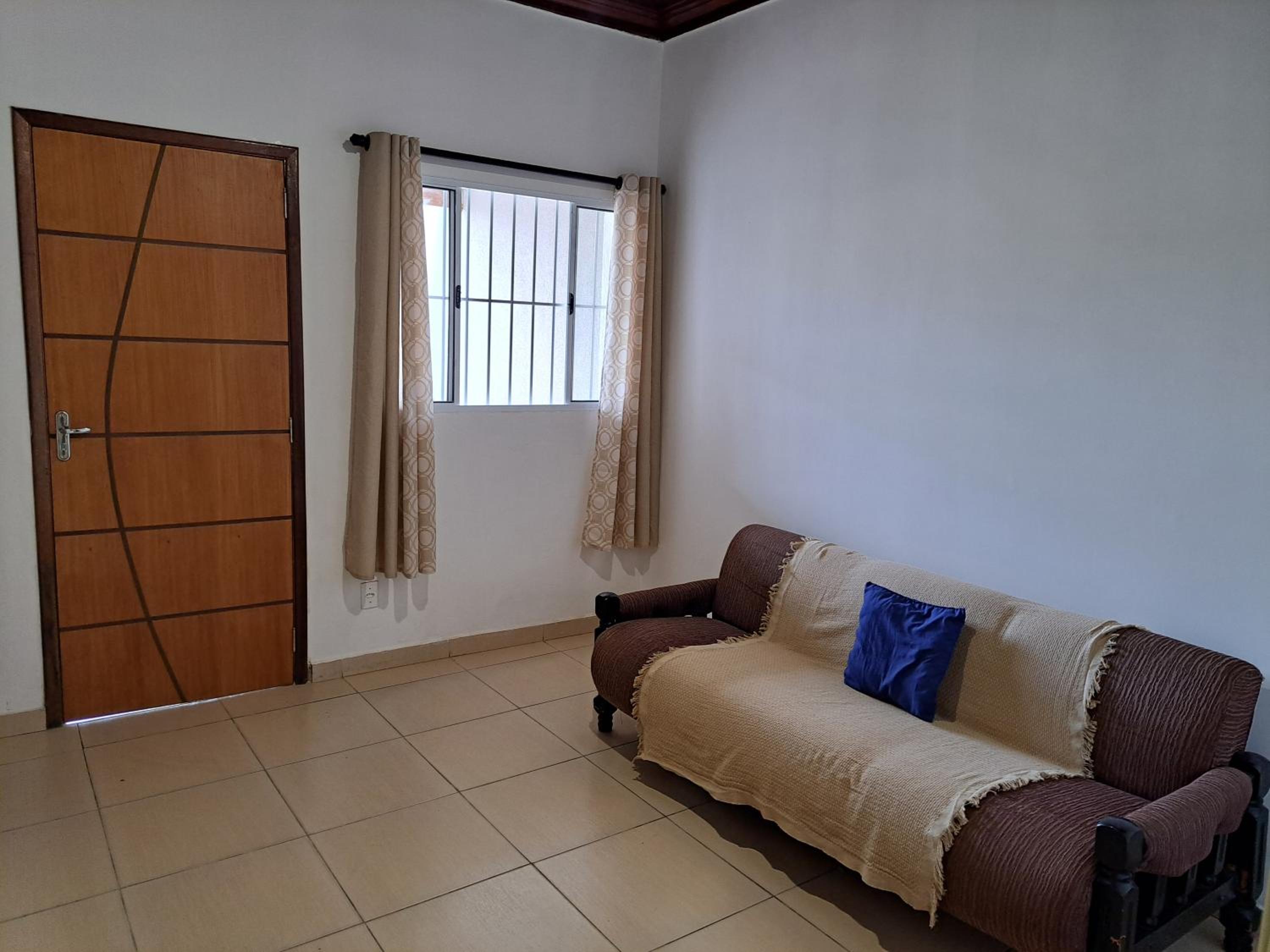 CASA LUGAR TOP - prefeitura, UNITAU, hospital e Av do Povo