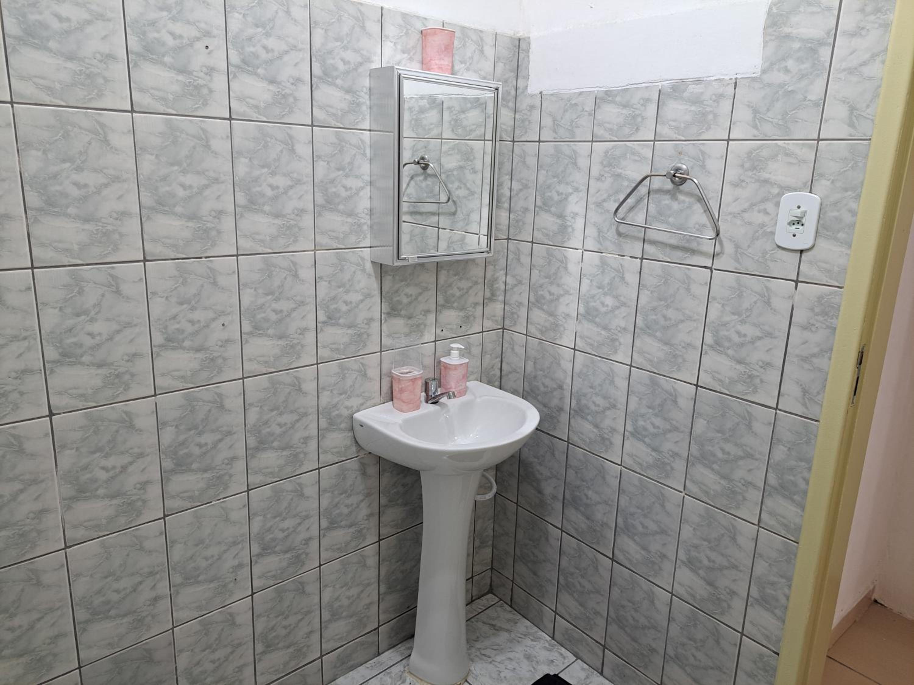 CASA LUGAR TOP - prefeitura, UNITAU, hospital e Av do Povo