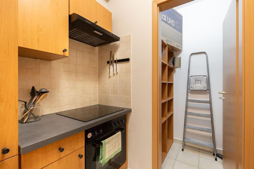 S22 Apartment view 5