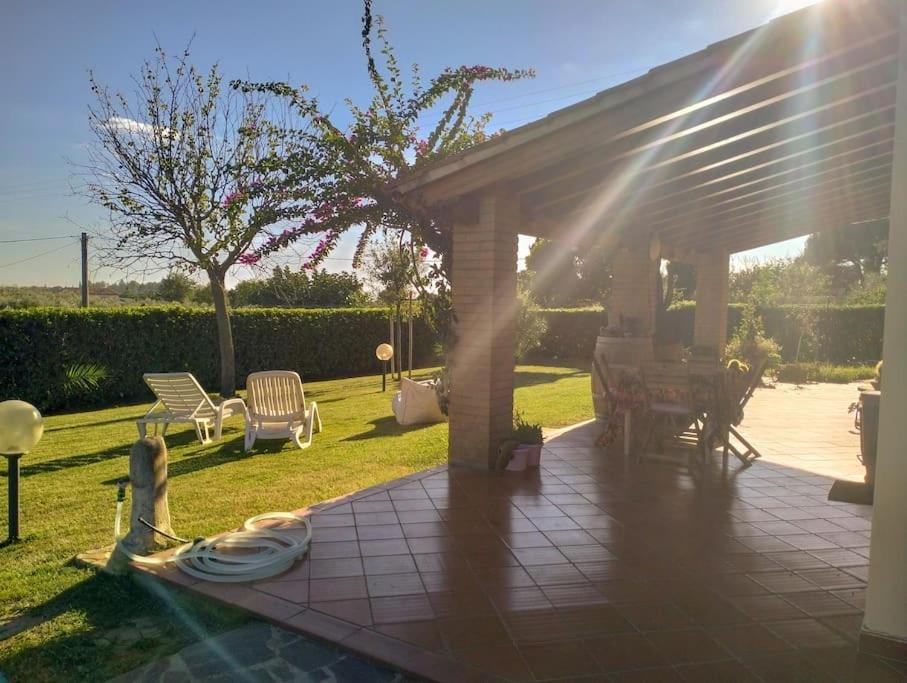 Villetta Rio, large private garden view 3