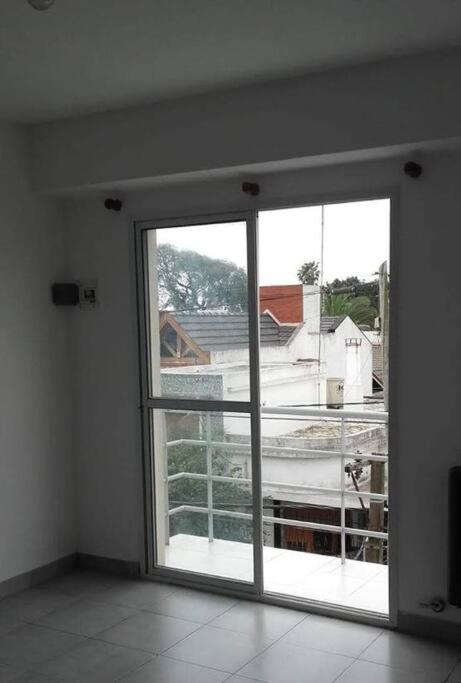 Alquilo depto 1 dorm en Zárate