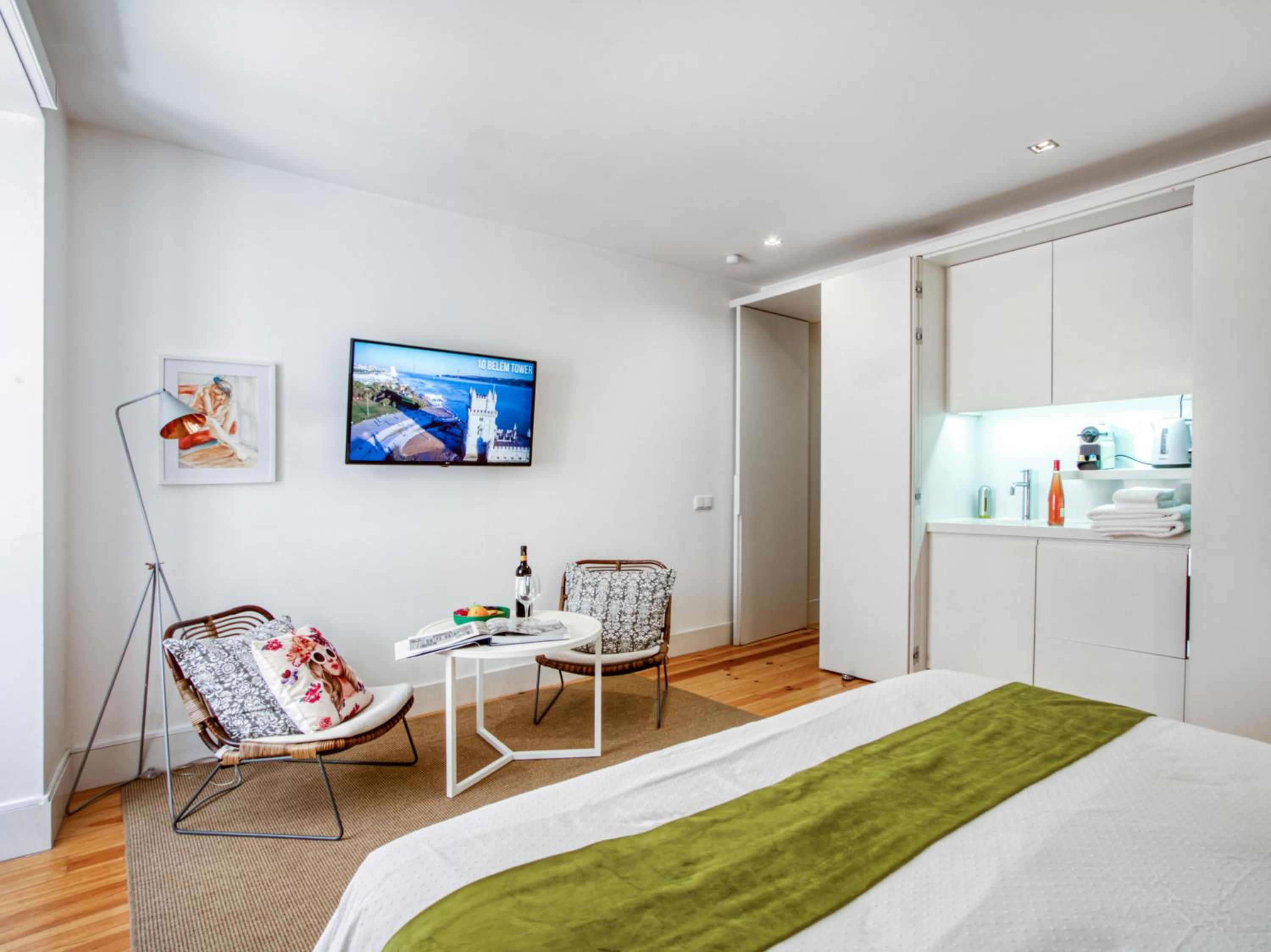 Boutique Apartment in the Heart of Lisbon ! Lemonn C view 4