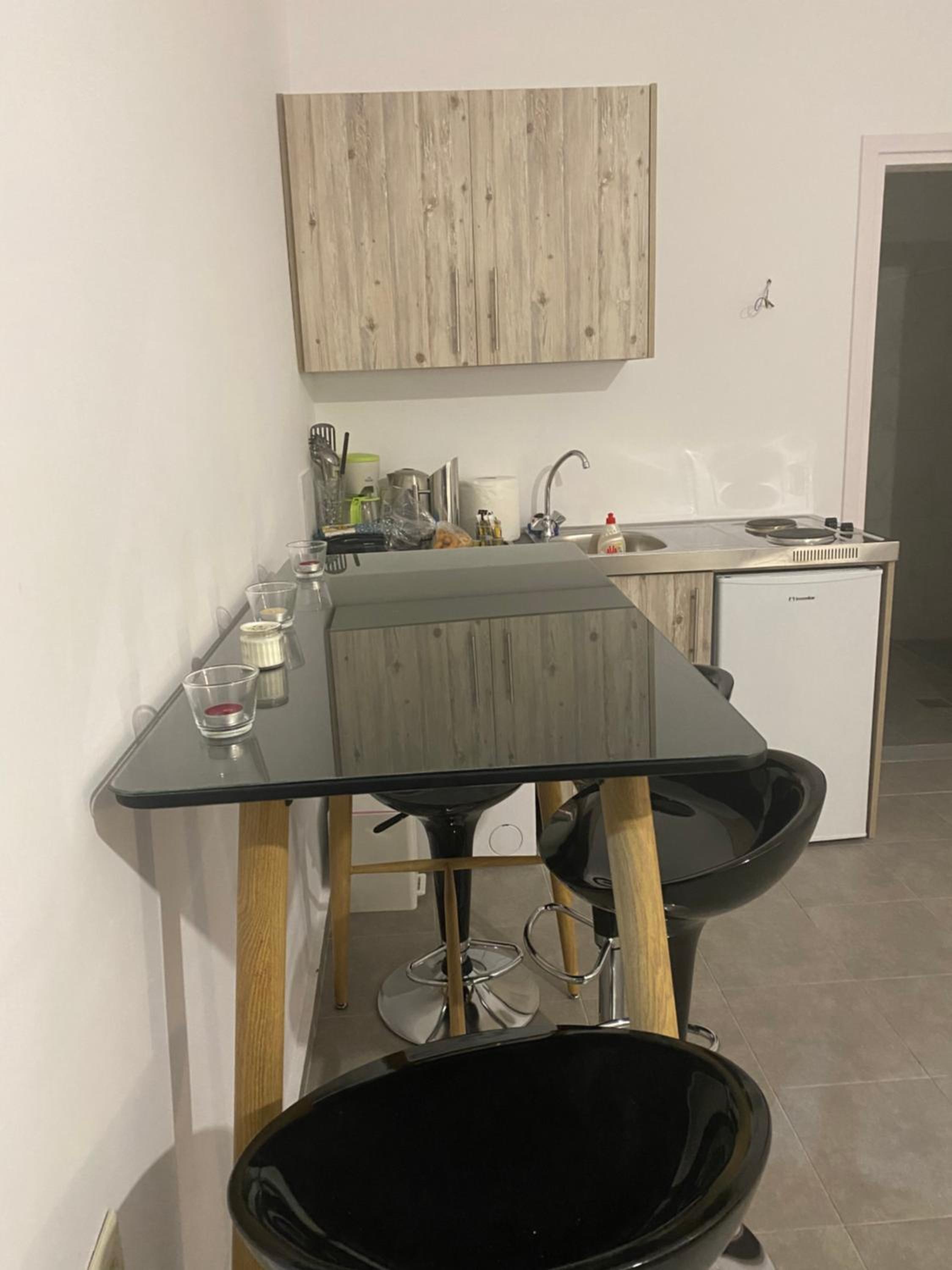 Mani Spot en Areopolis — kitchen
