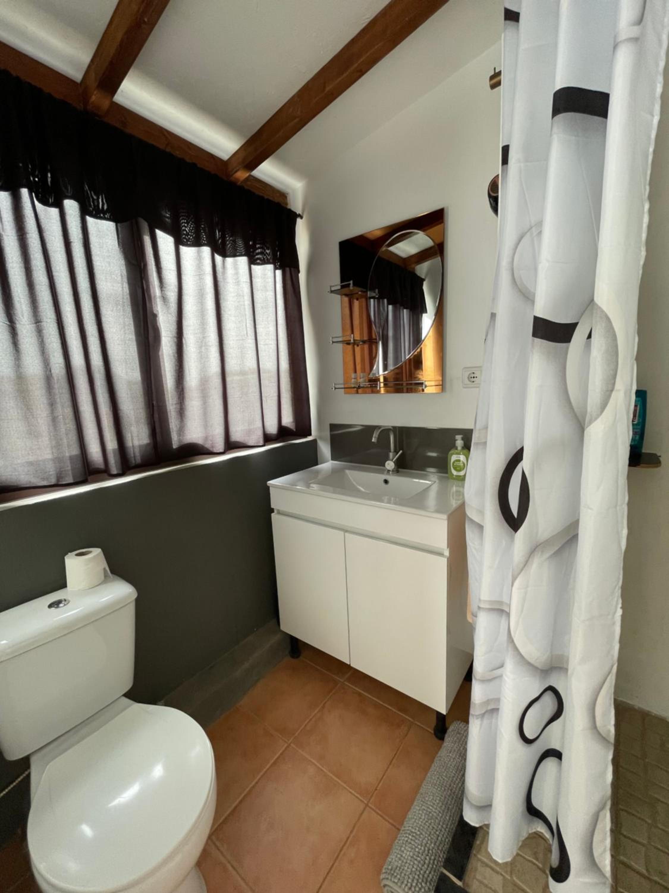 Blue Eagle Guesthouse - Casa de hospedes