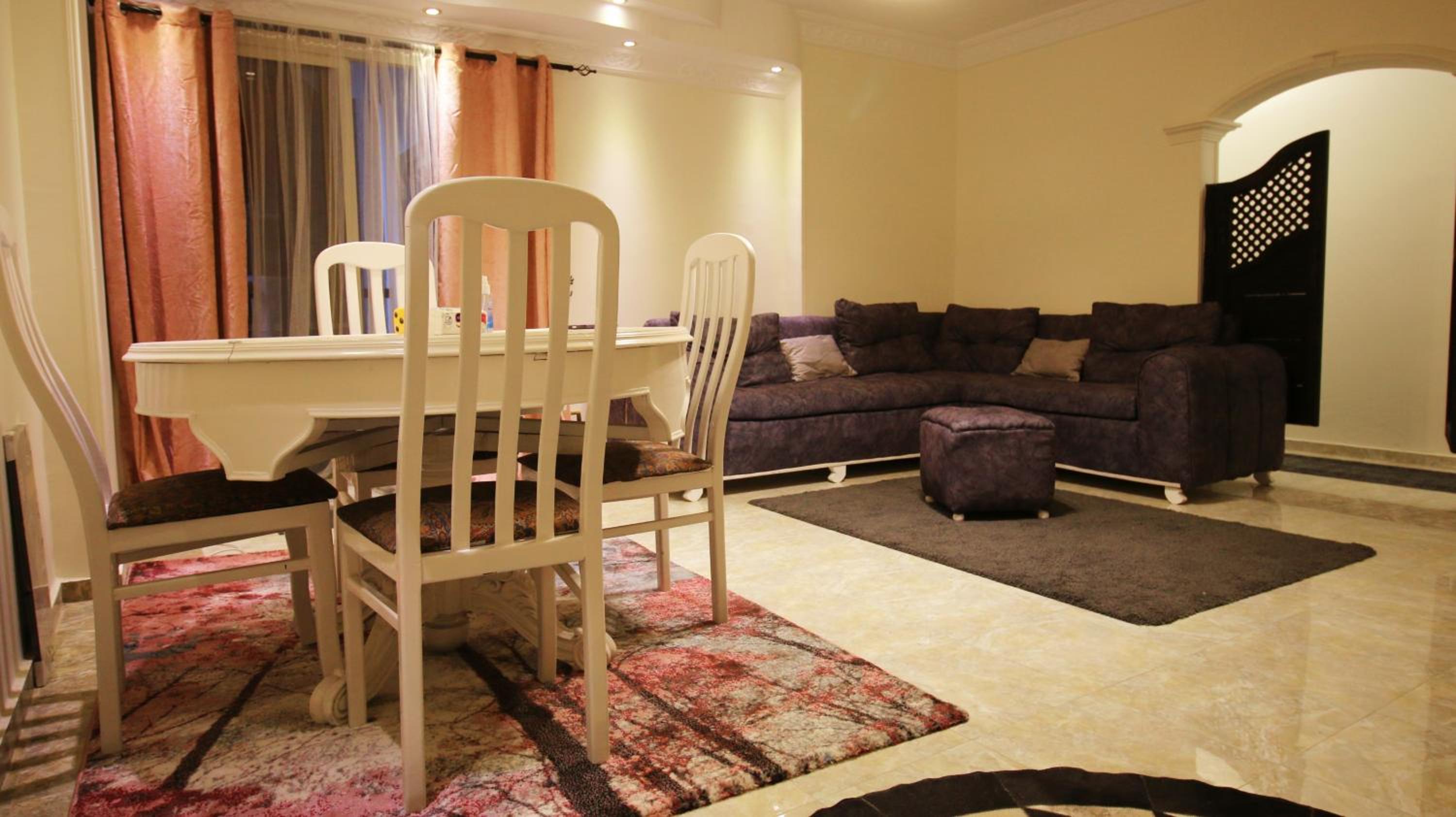 Lovely and nice 4-Bed Apartment in near ring road
