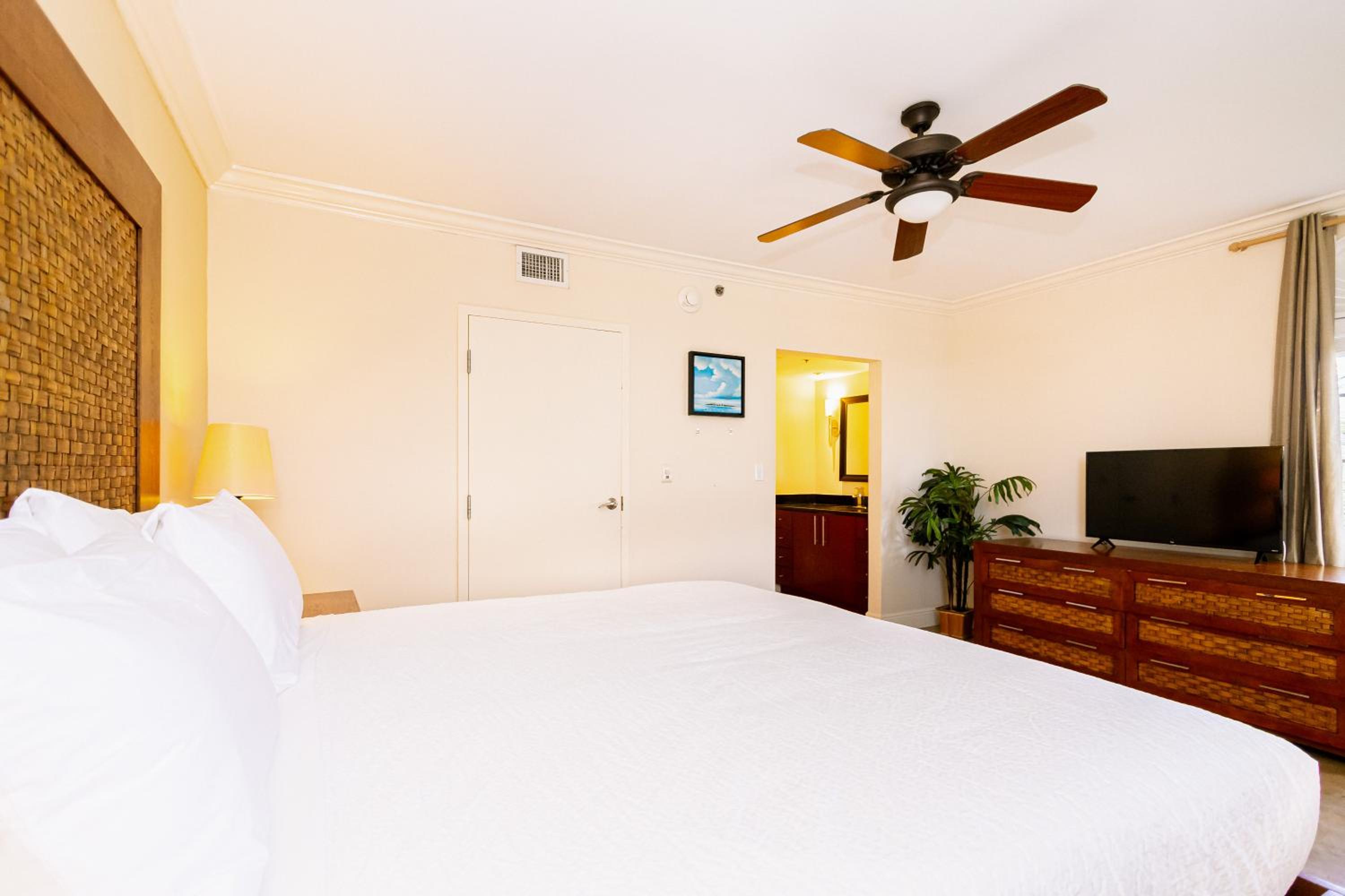 Divi Village Condo 31 J.E. Irausquin Blvd 93