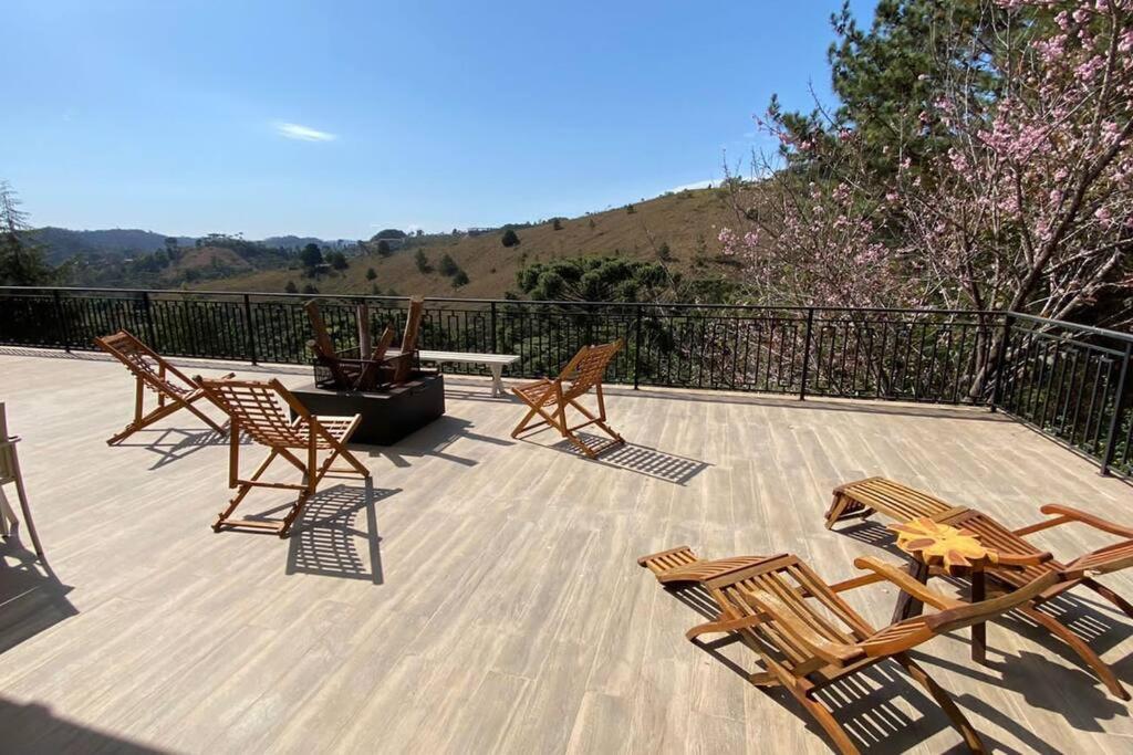 HOSTYN Casa Paraiso nas Montanhas, Condominio de Alto Padrão cercado pela Natureza