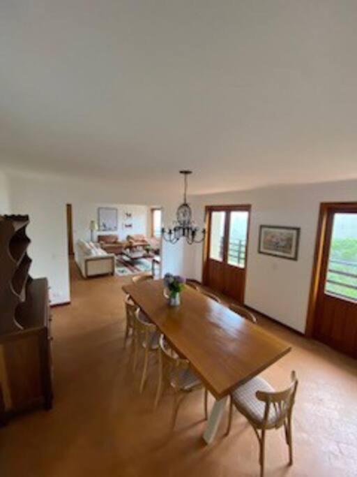 HOSTYN Casa Paraiso nas Montanhas, Condominio de Alto Padrão cercado pela Natureza