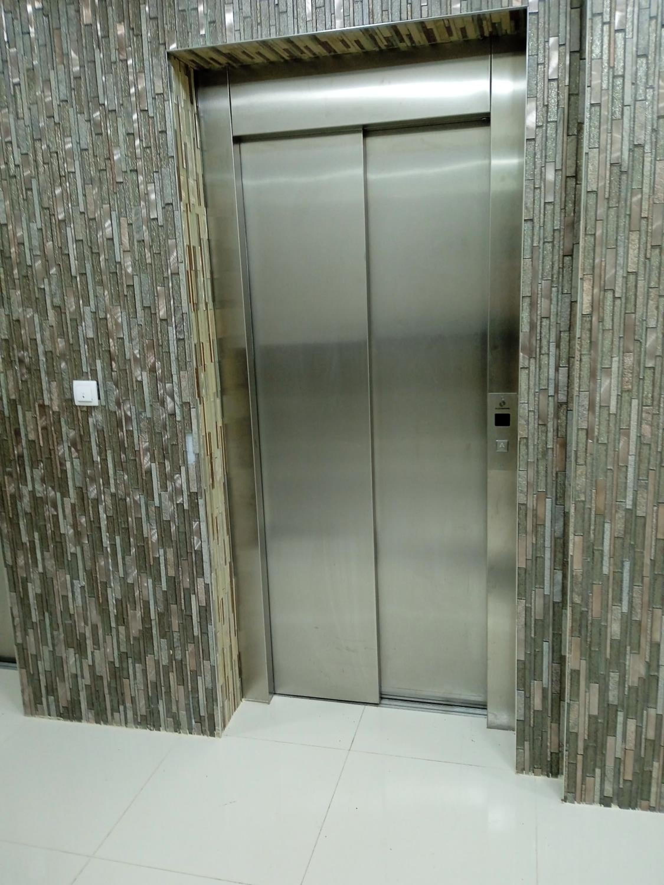 Photo 6
