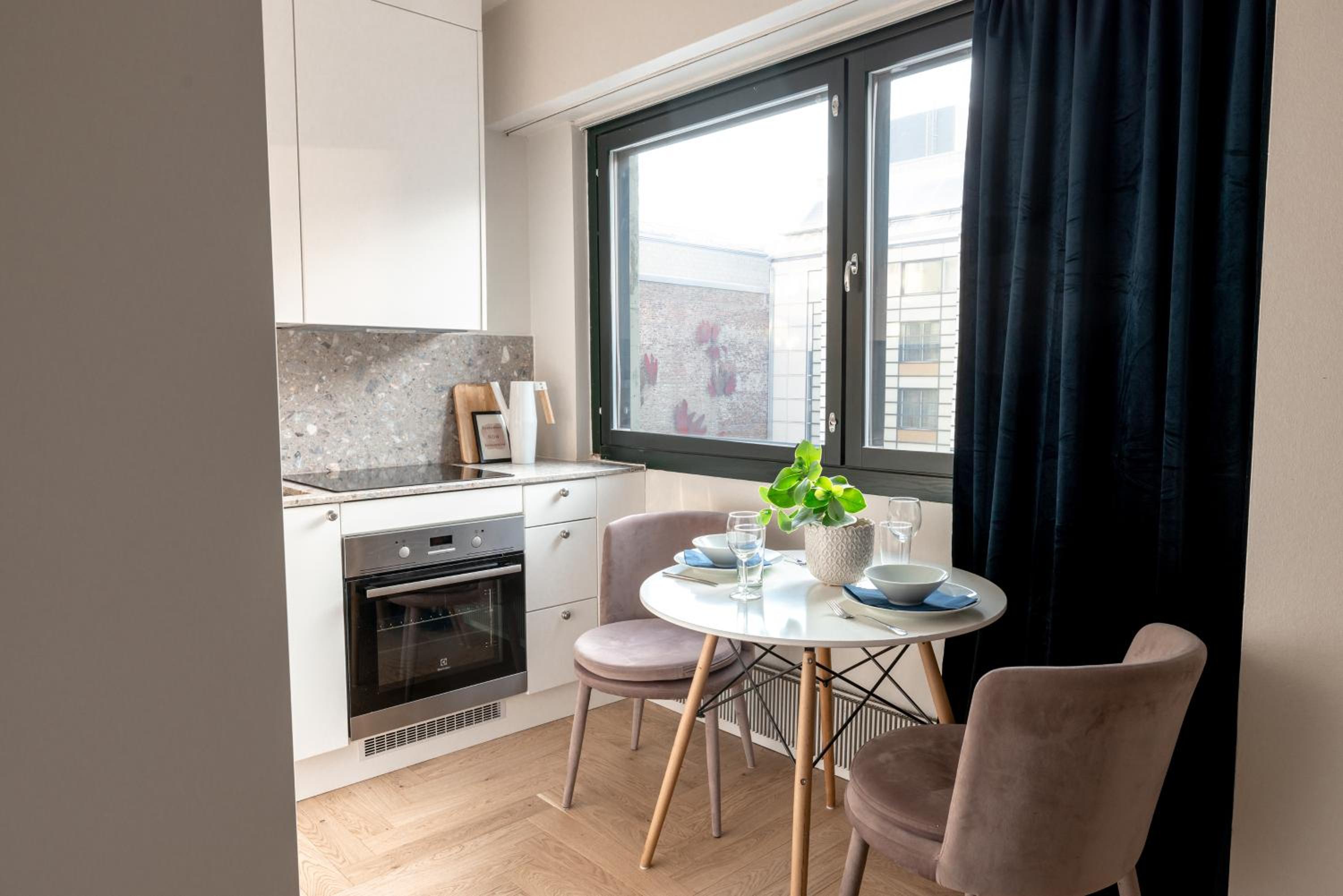 2ndhomes Cozy high-quality Studio in Kluuvi with Balcony
