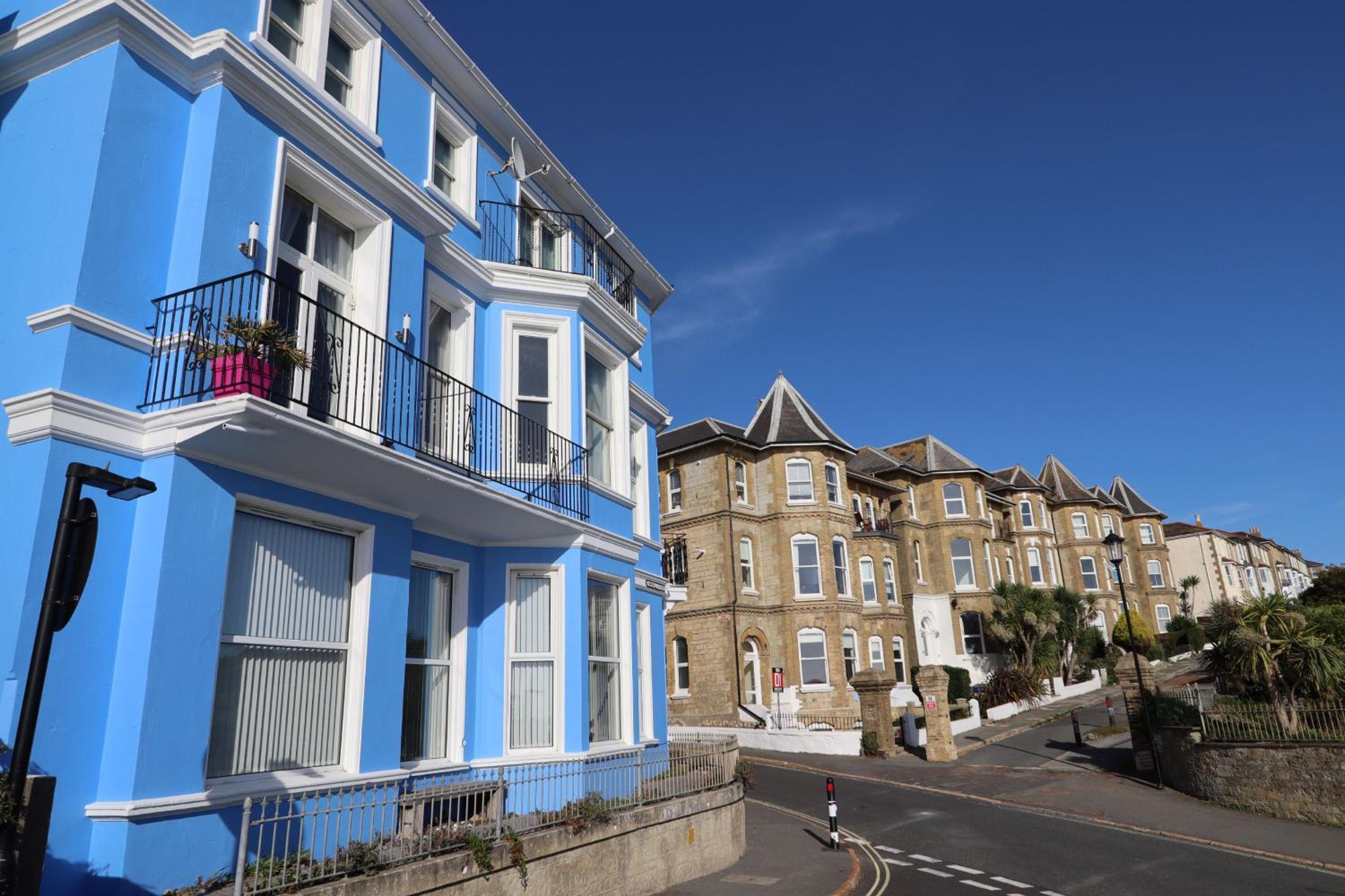 3 Elizabeth House Ventnor view 4