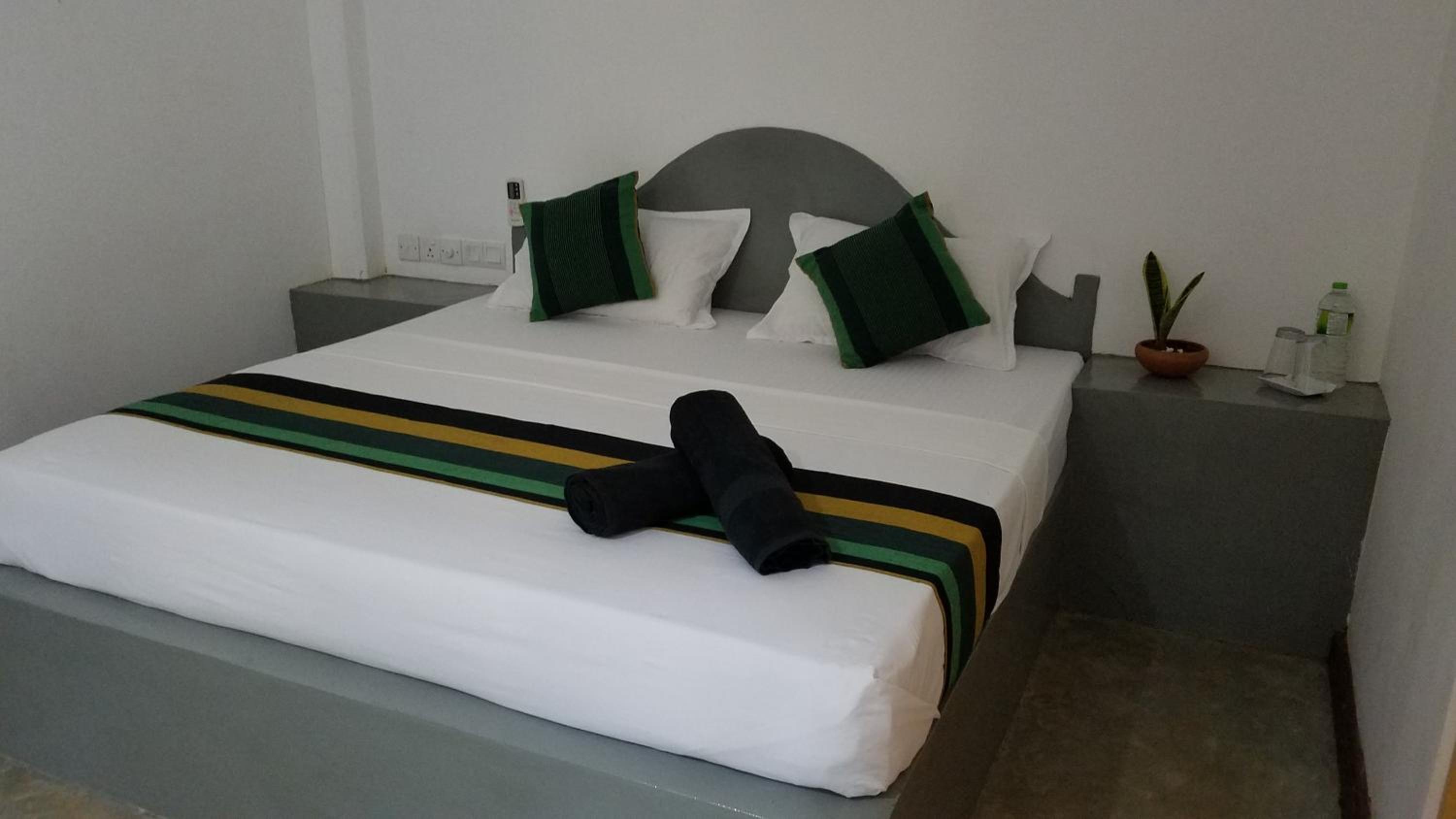 Sigiri Holiday Villa