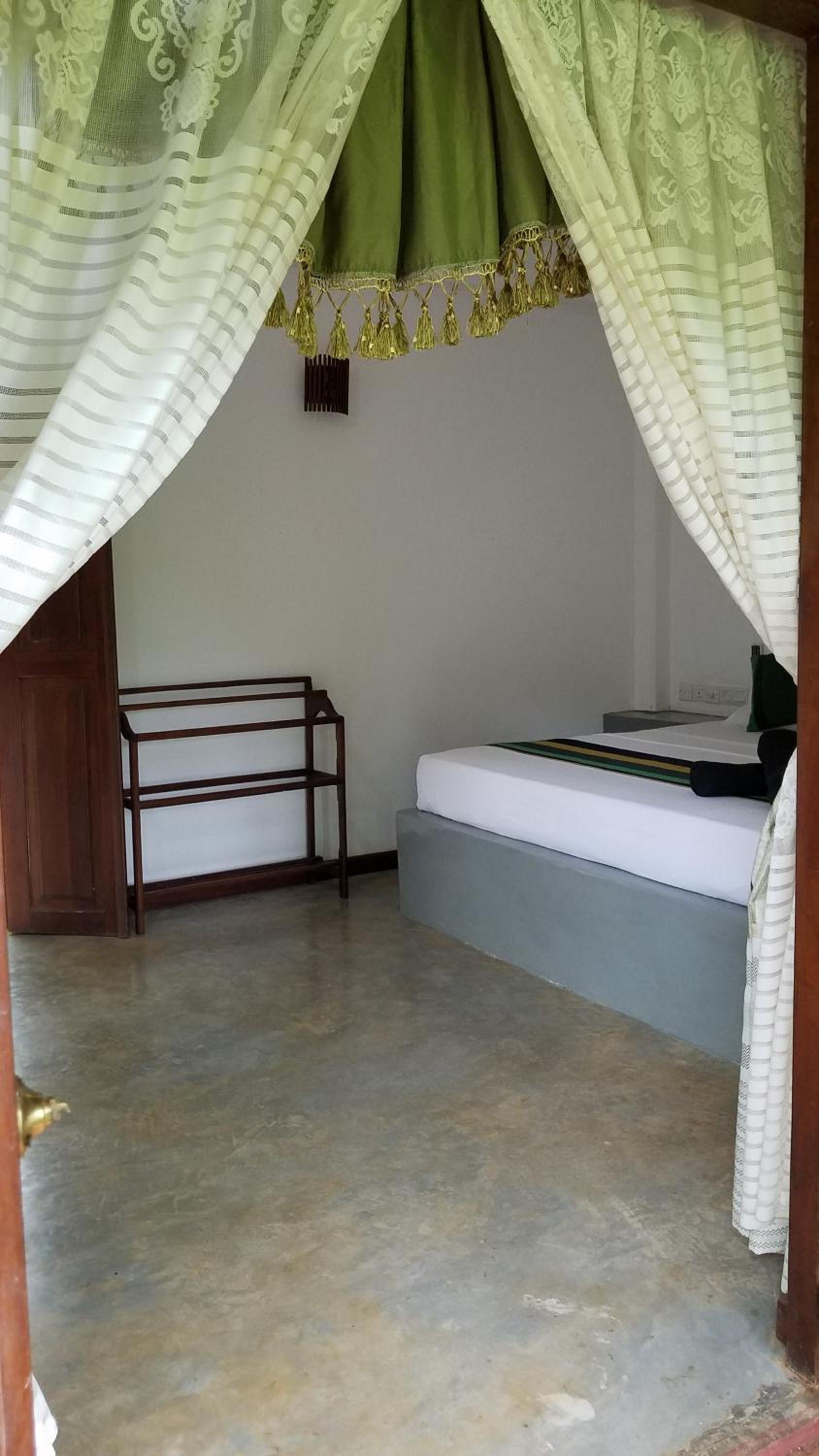 Sigiri Holiday Villa
