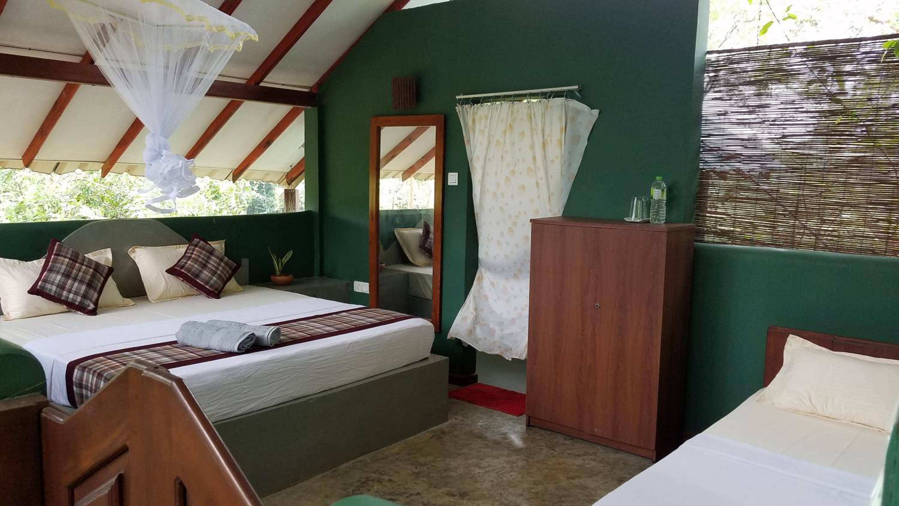Sigiri Holiday Villa