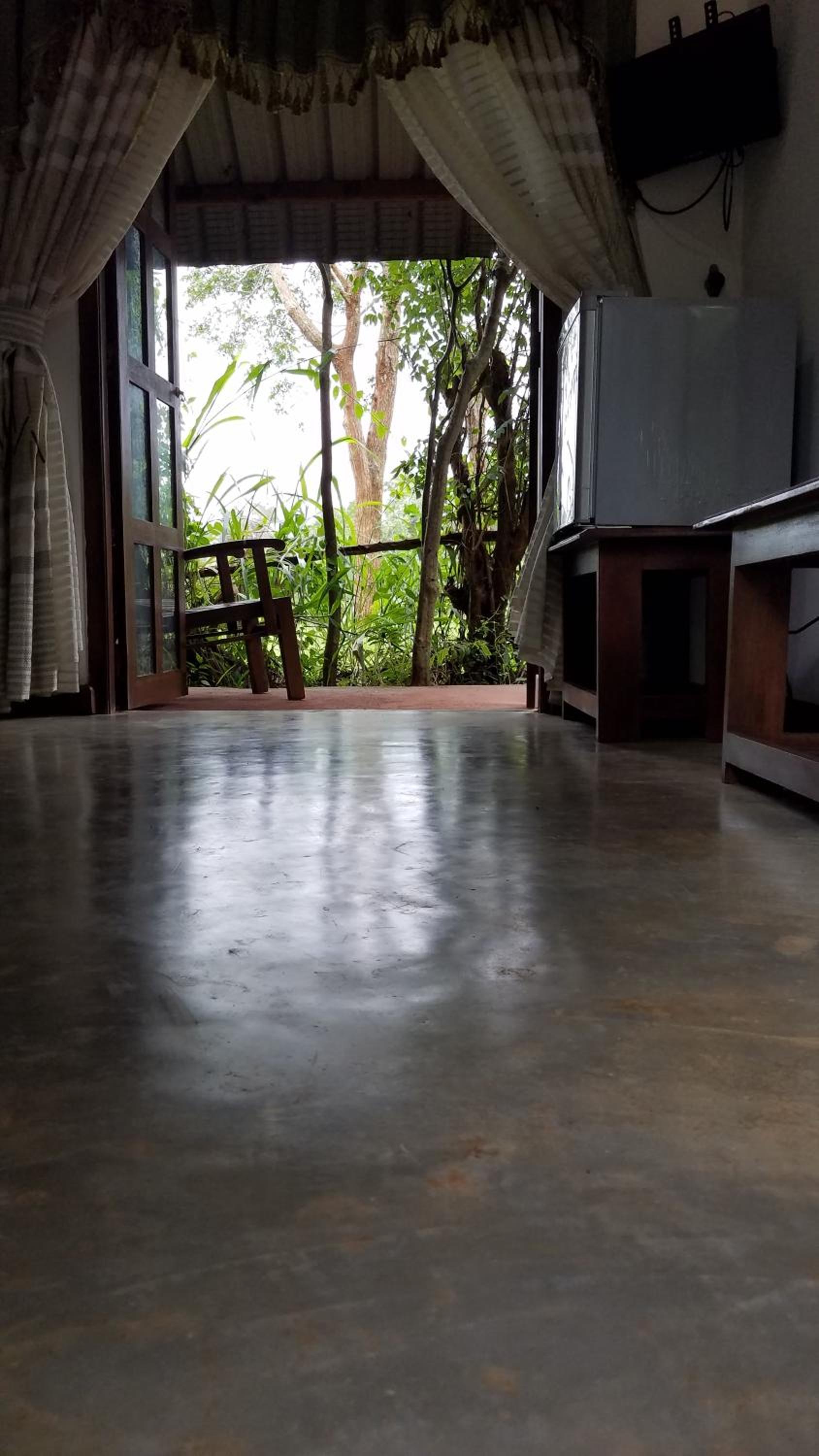 Sigiri Holiday Villa