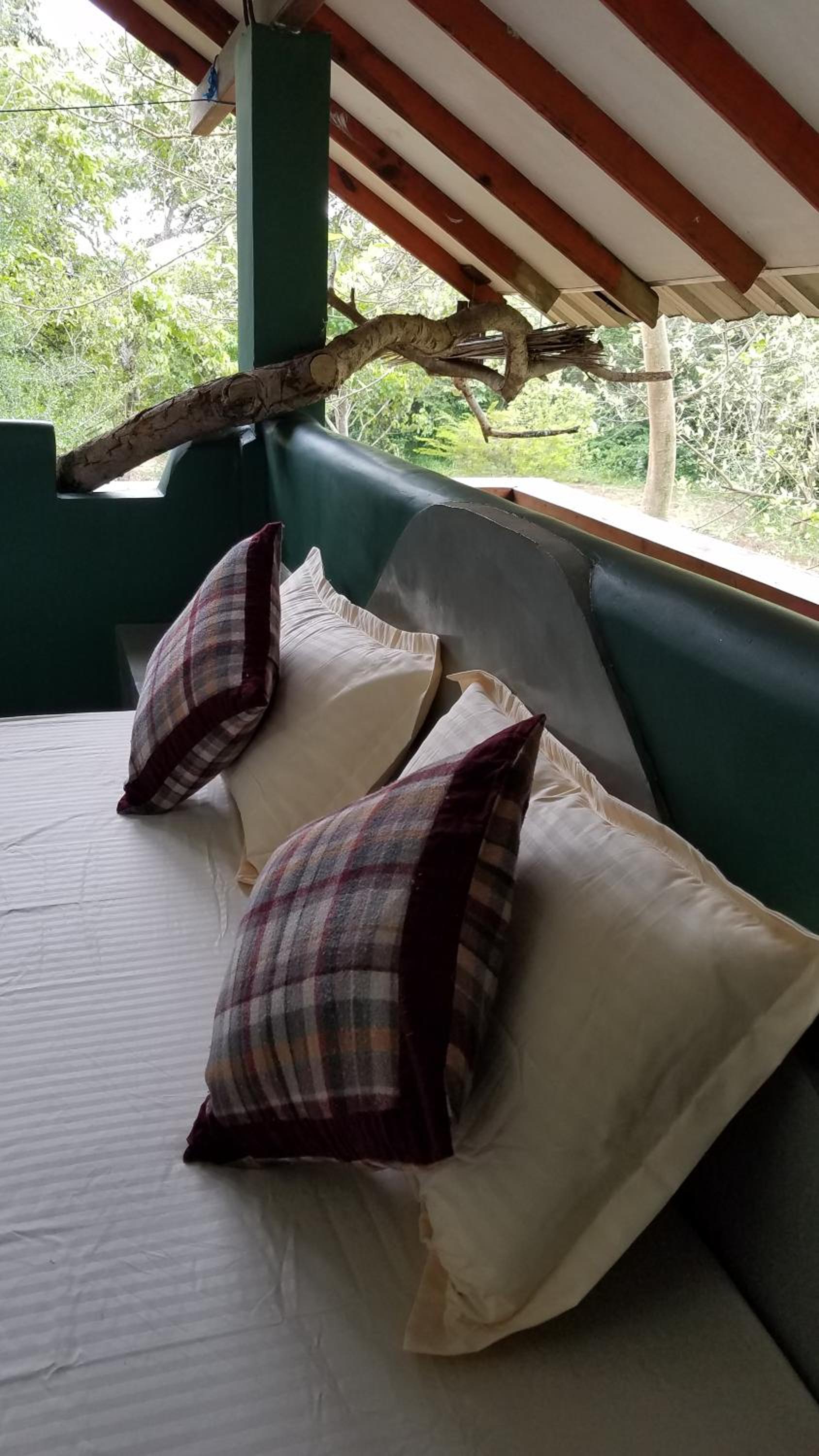 Sigiri Holiday Villa