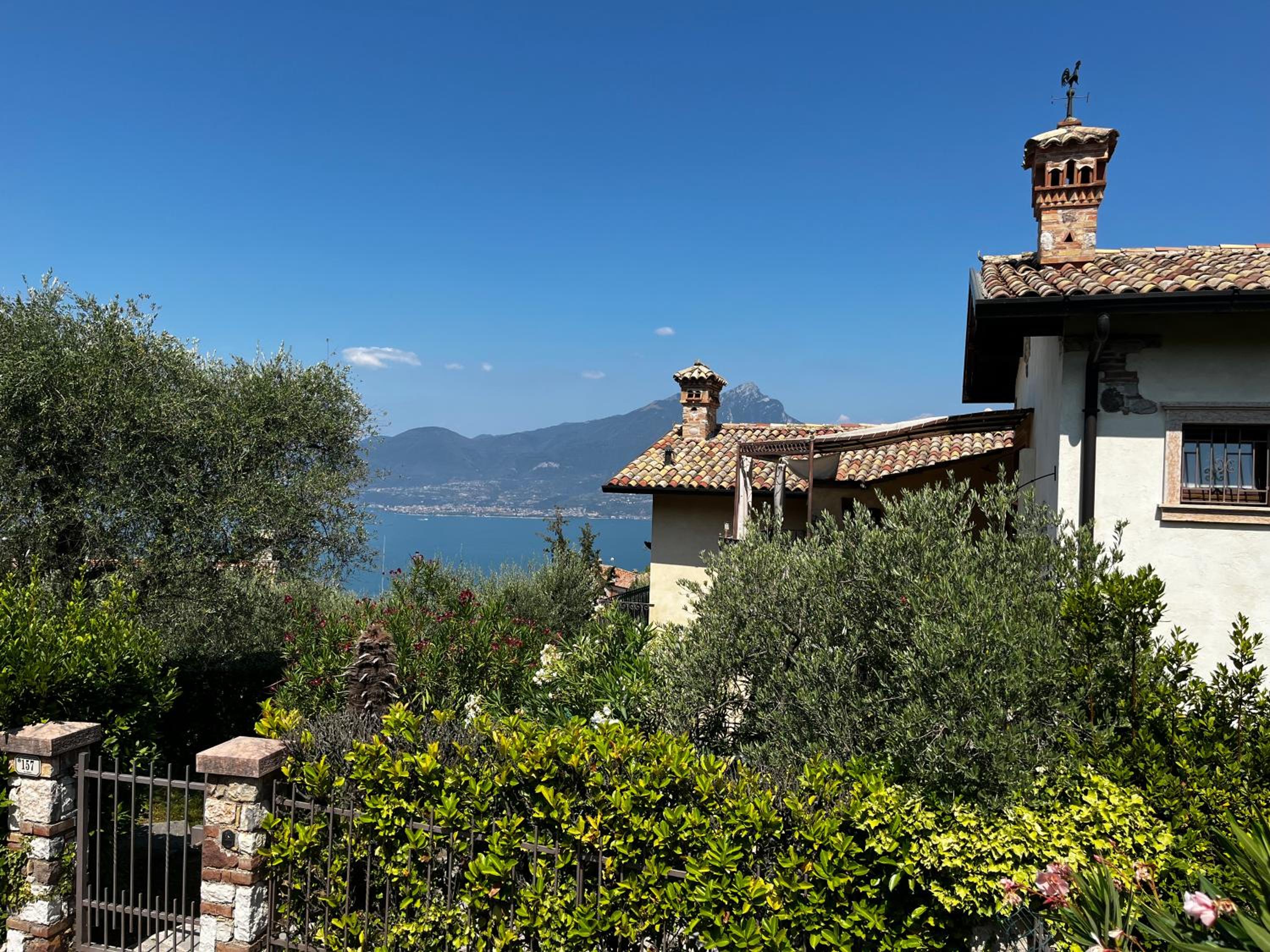 Ankommen und Wohlfühlen - Traumaussichten in Albisano view 4