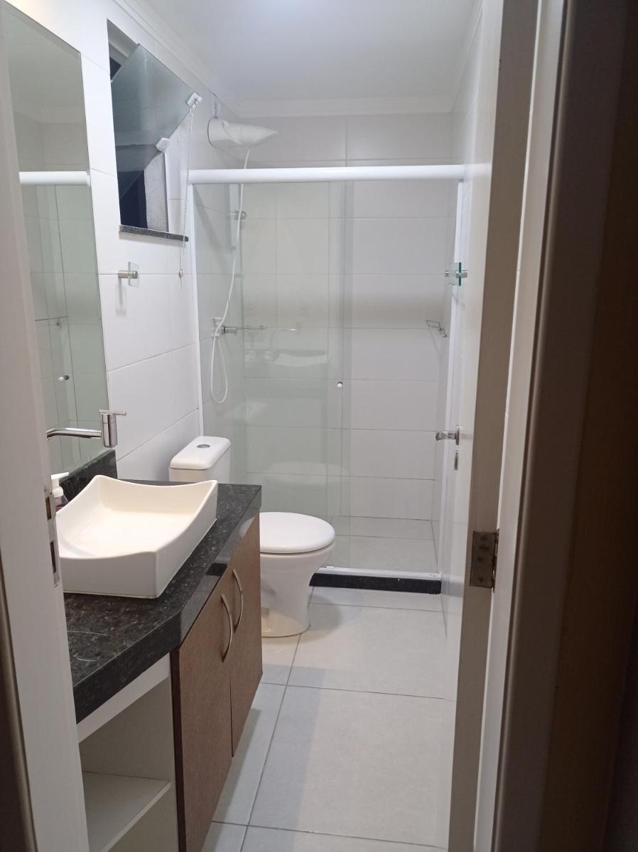 Cobertura duplex, com duas suítes e piscina