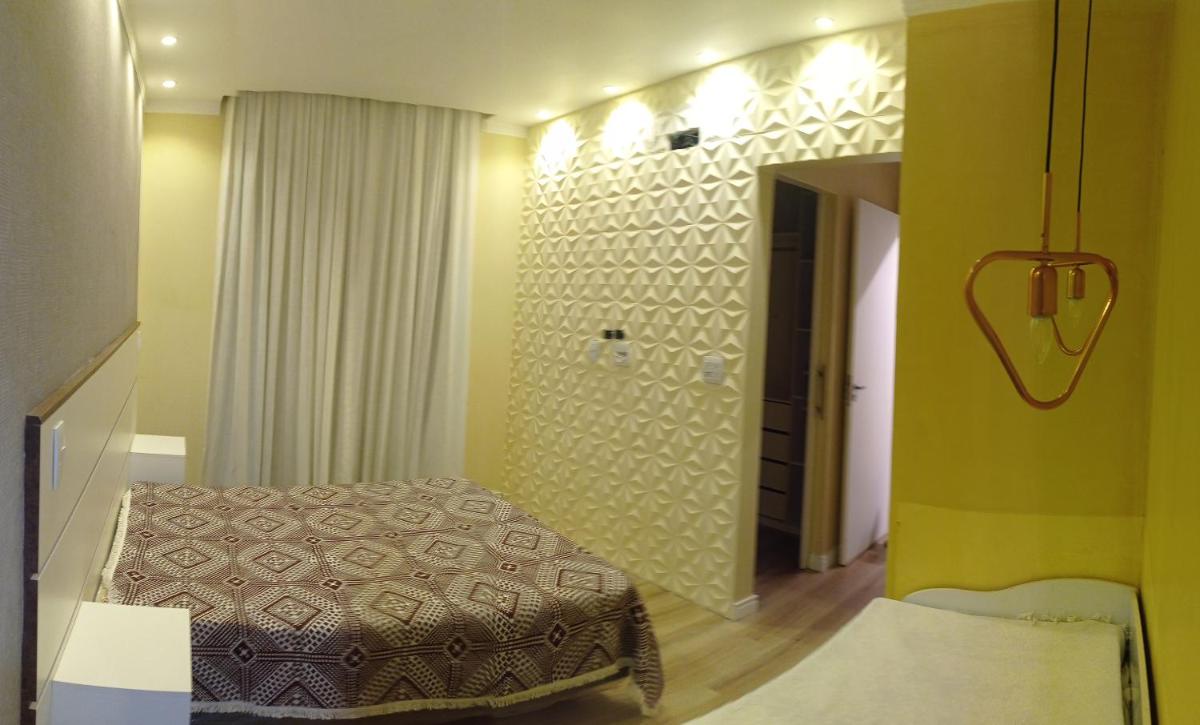 Cobertura duplex, com duas suítes e piscina