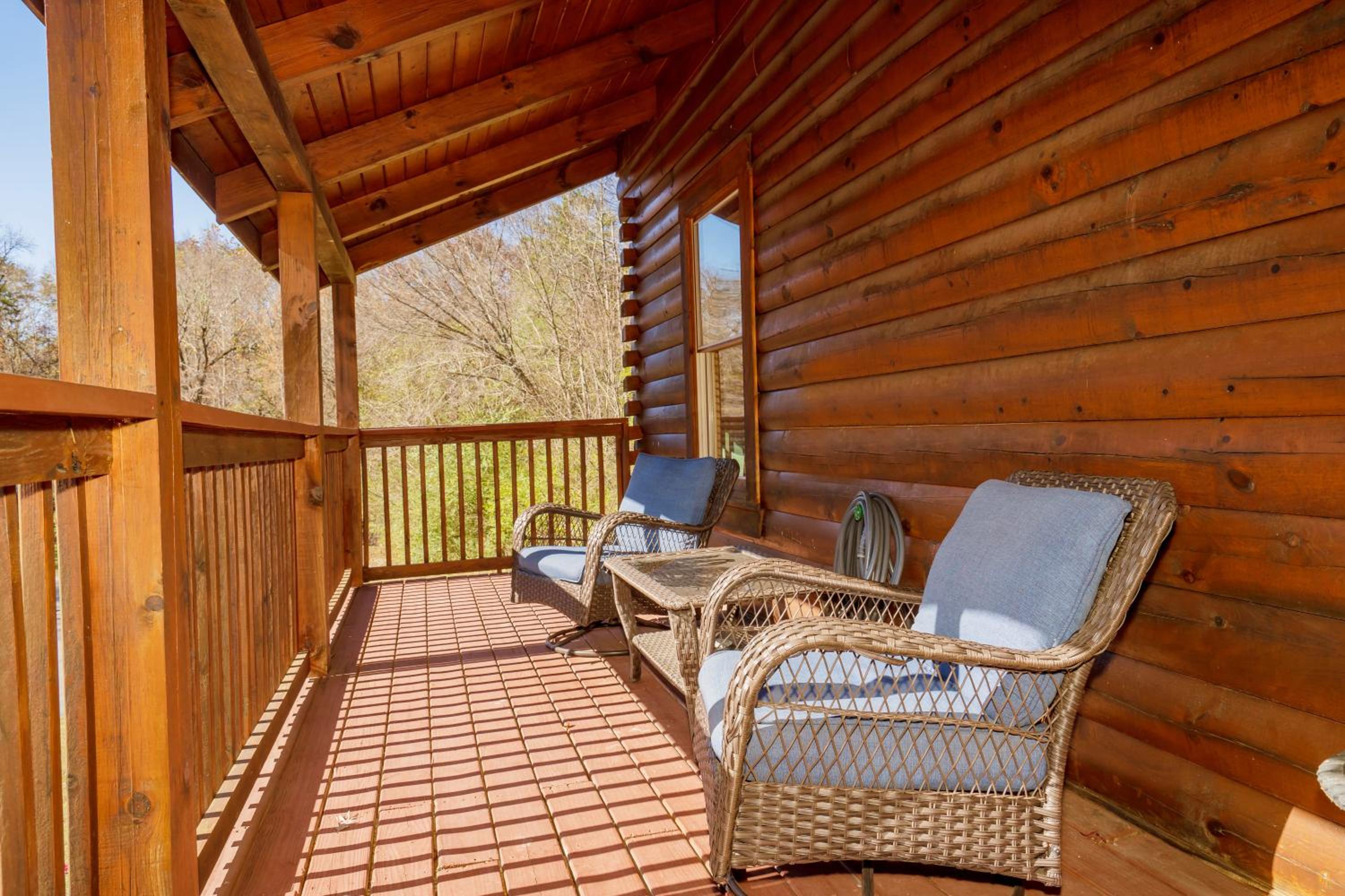 *Family friendly cabin near Dollywood! view 4