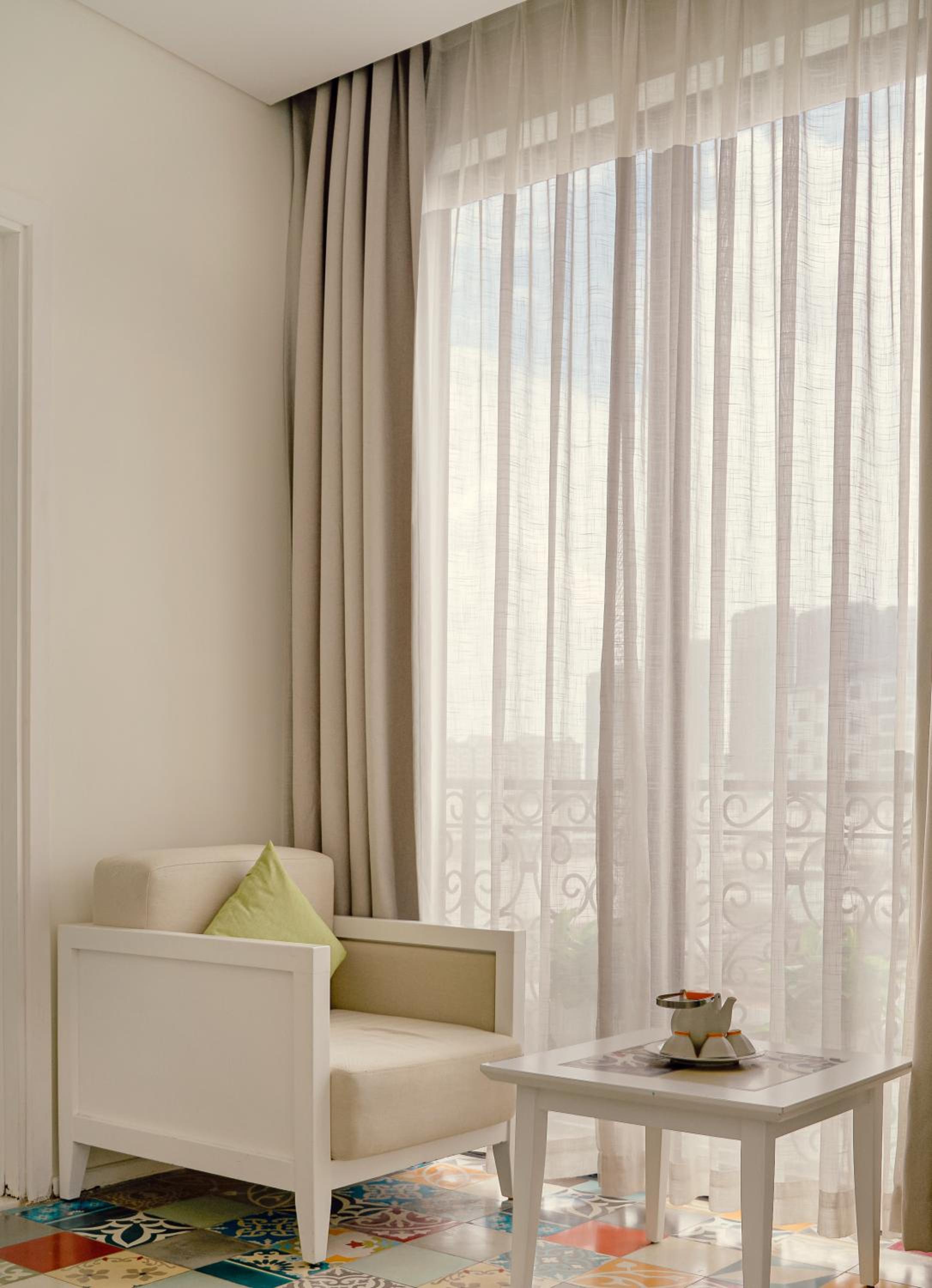YÊN LIVING BÌNH THẠNH