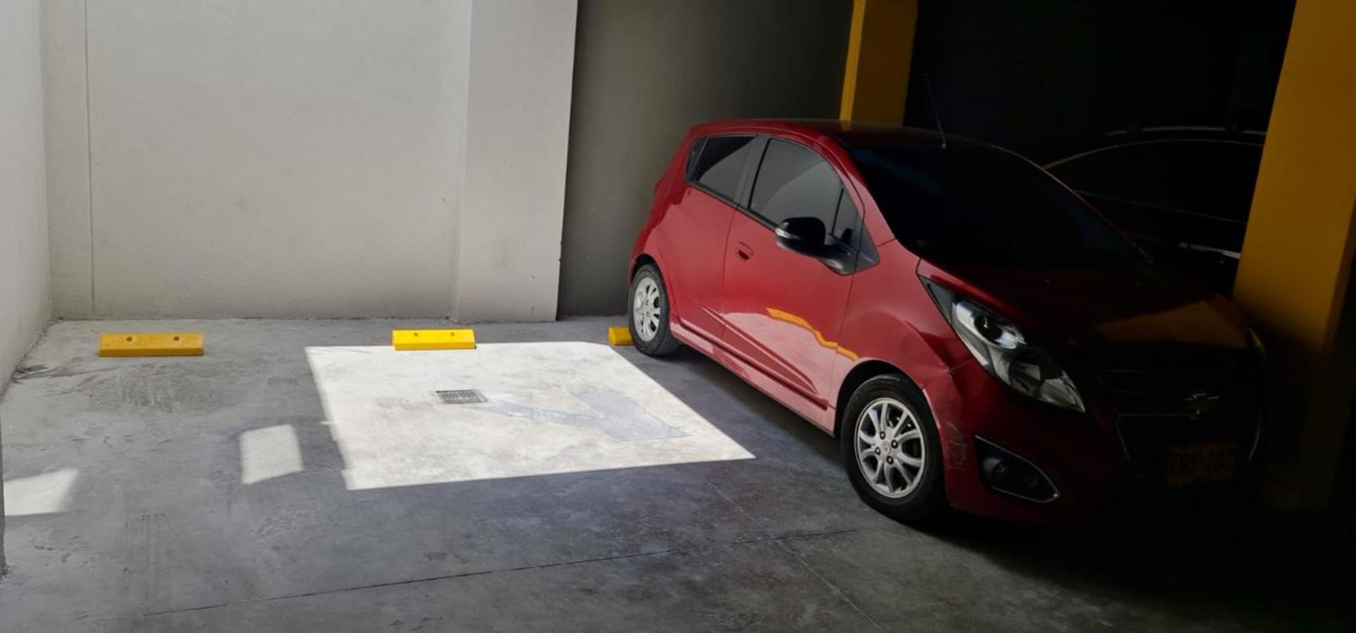 Aparta Estudio 2 Camas - NO Parqueadero para Moto - Ibagué - Ciprés