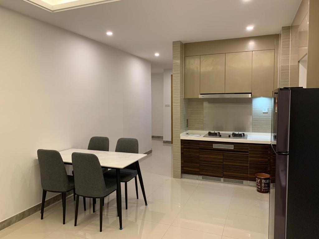 R&F Princess Cove Seaview High Floor