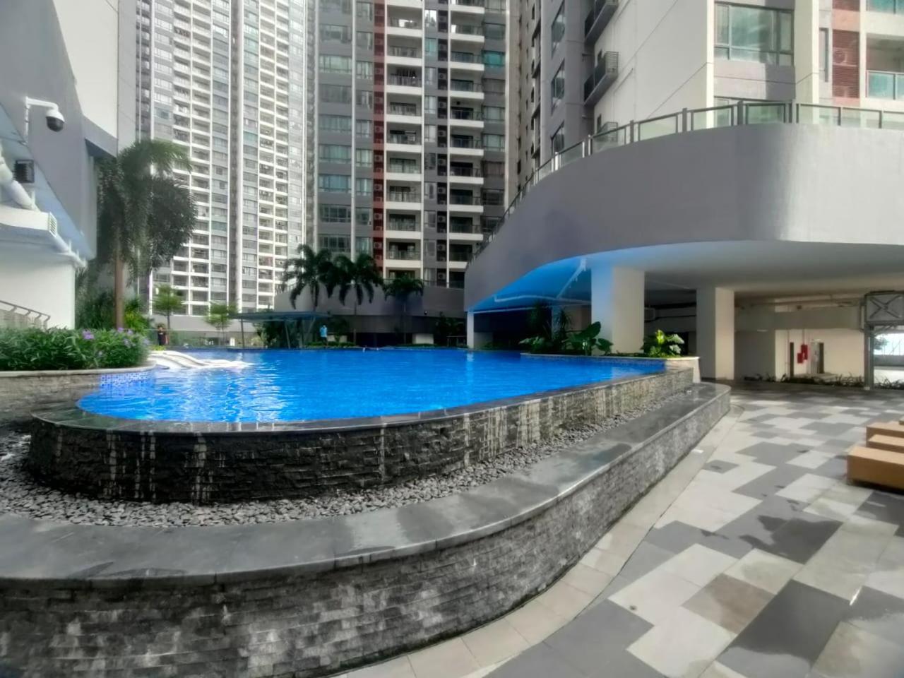 R&F Princess Cove Seaview High Floor