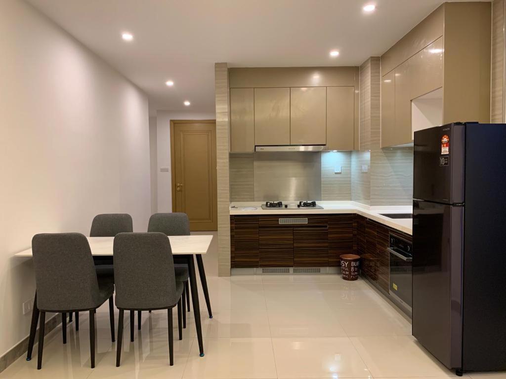 R&F Princess Cove Seaview High Floor