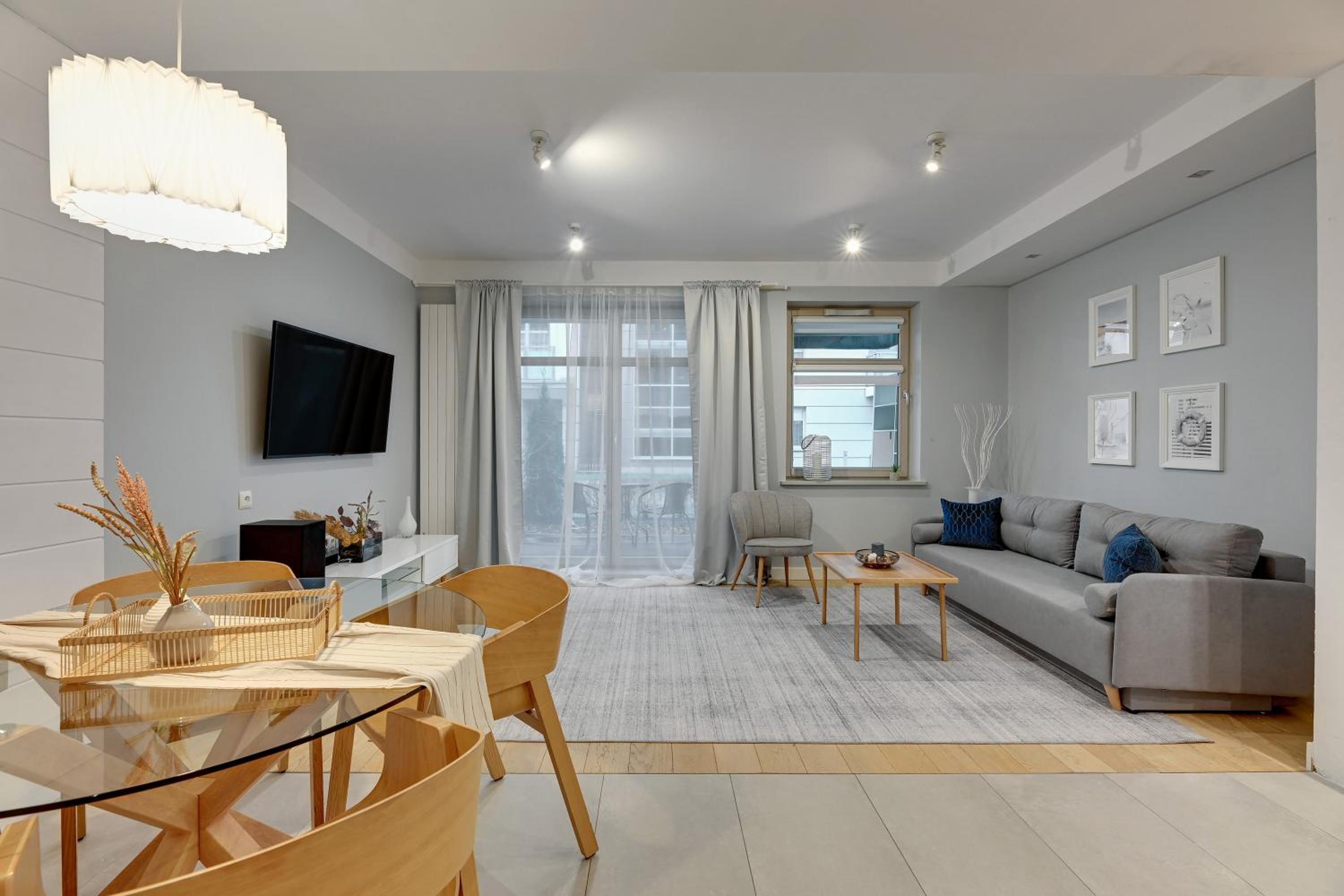 Rezydencja Marina Seaside & Free Parking by Downtown Apartments