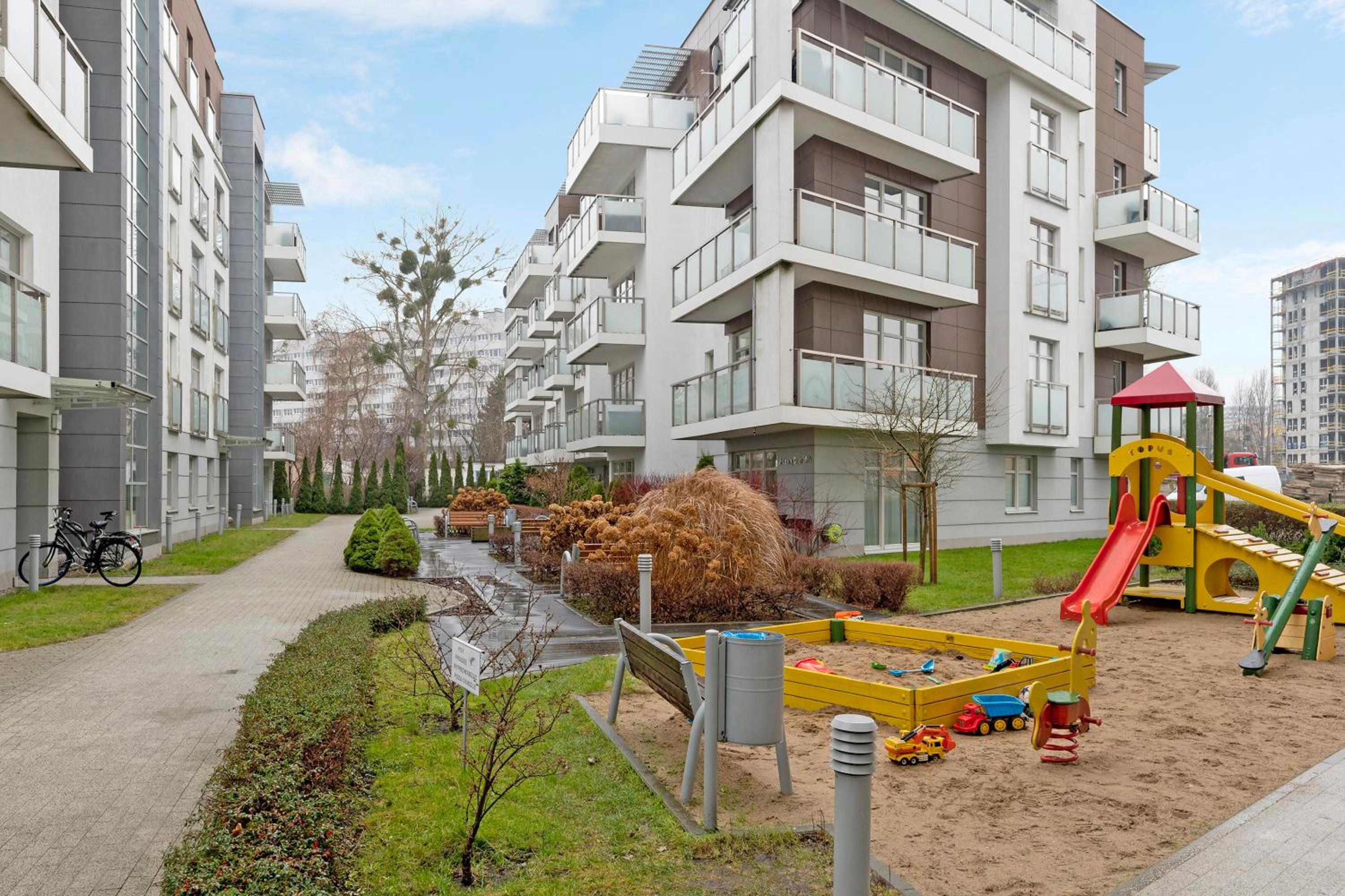 Rezydencja Marina Seaside & Free Parking by Downtown Apartments