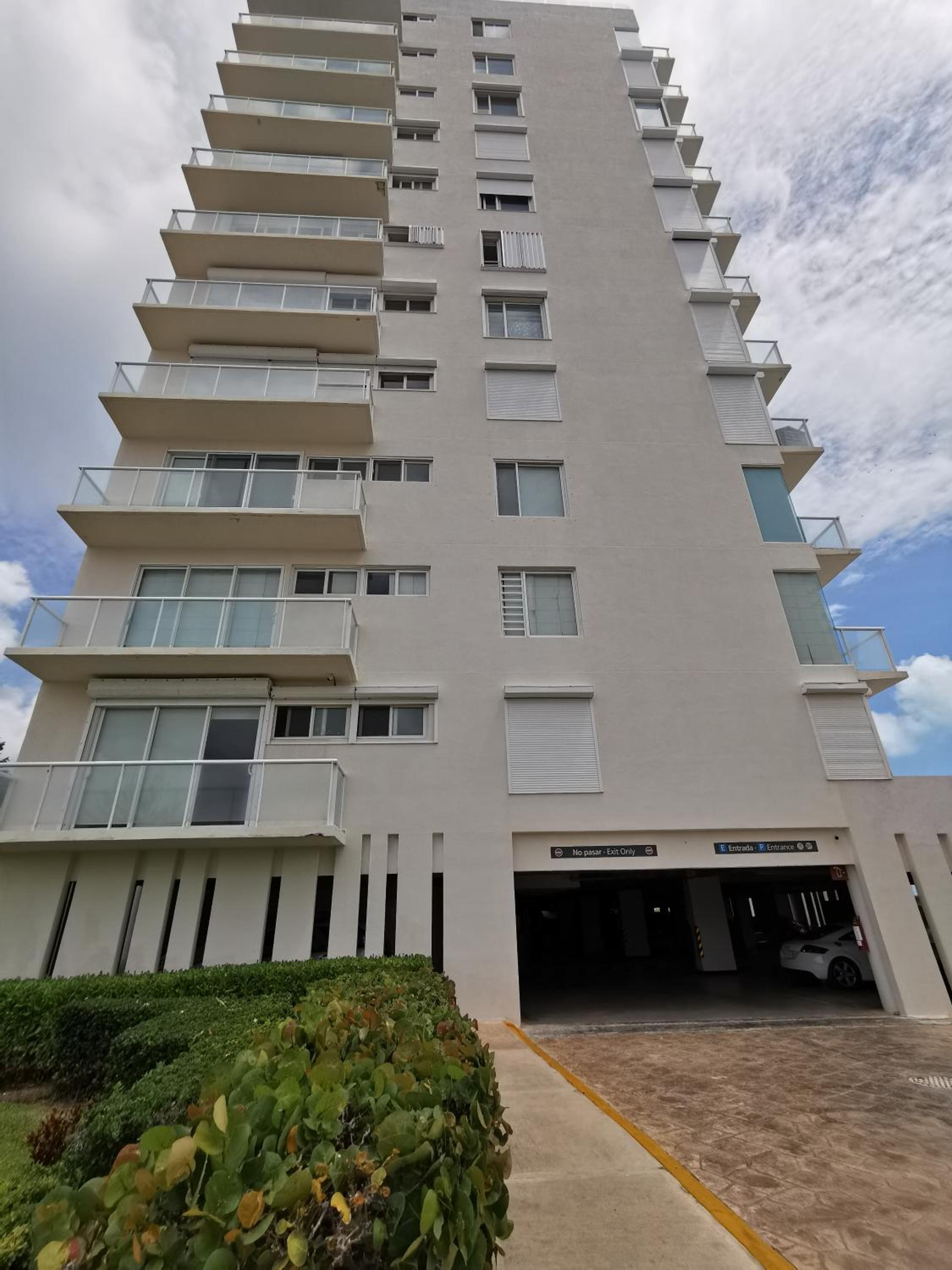 Pent House amazing View beachfront CANCUN