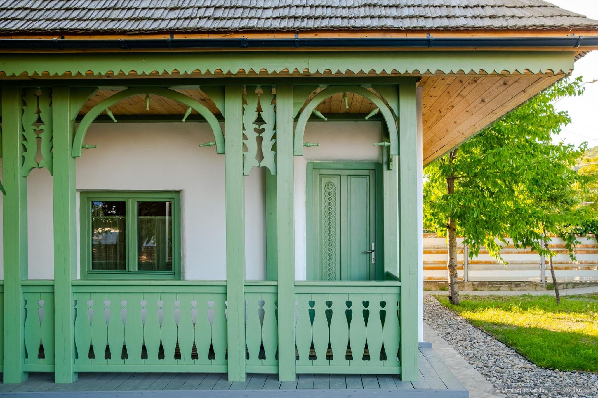 Dimineți în Cerdac view 2
