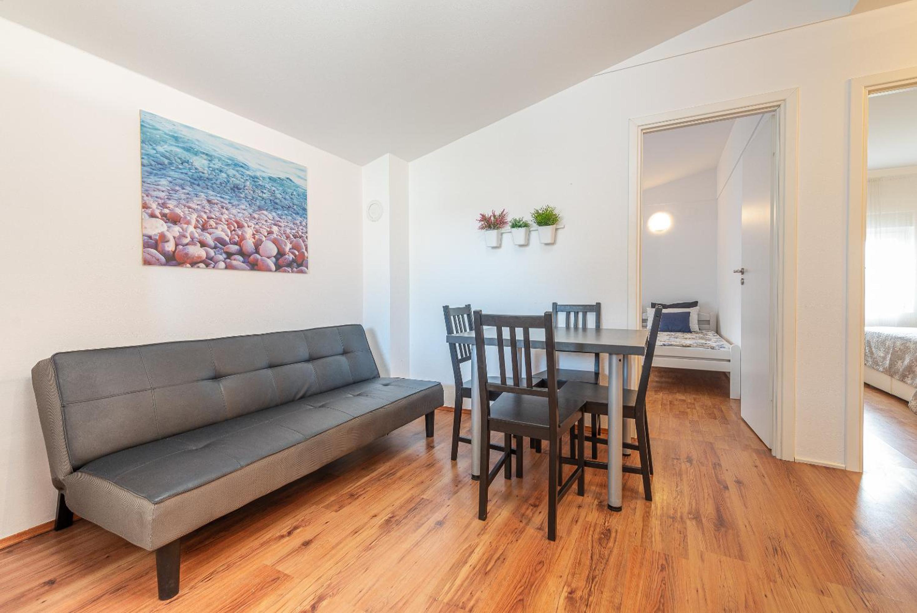 Apartmani Luka