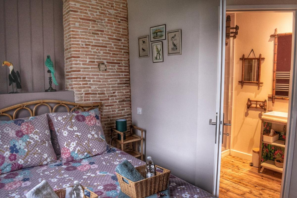 Les Volets Violets - Property Image 31