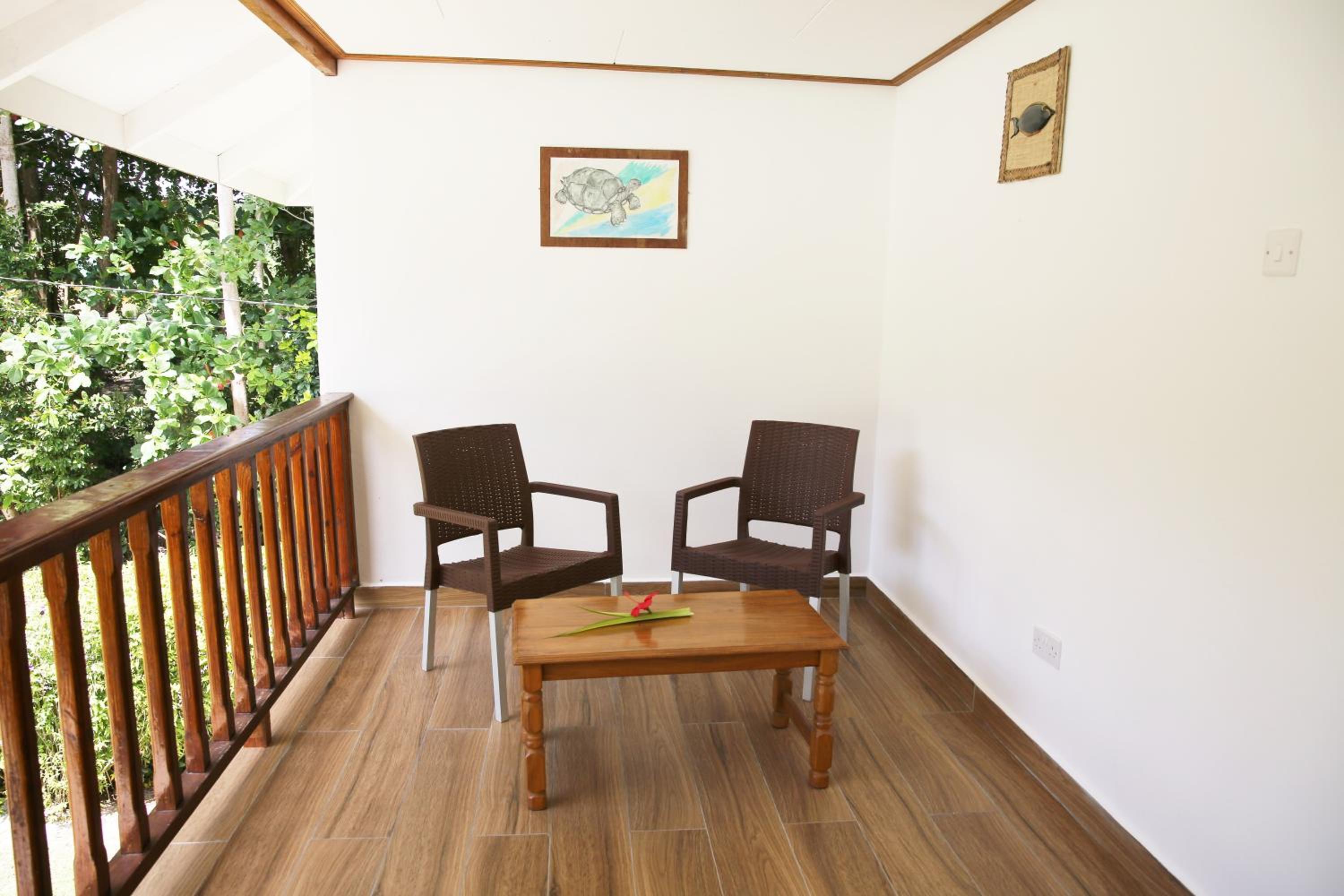Tannette Villa 53