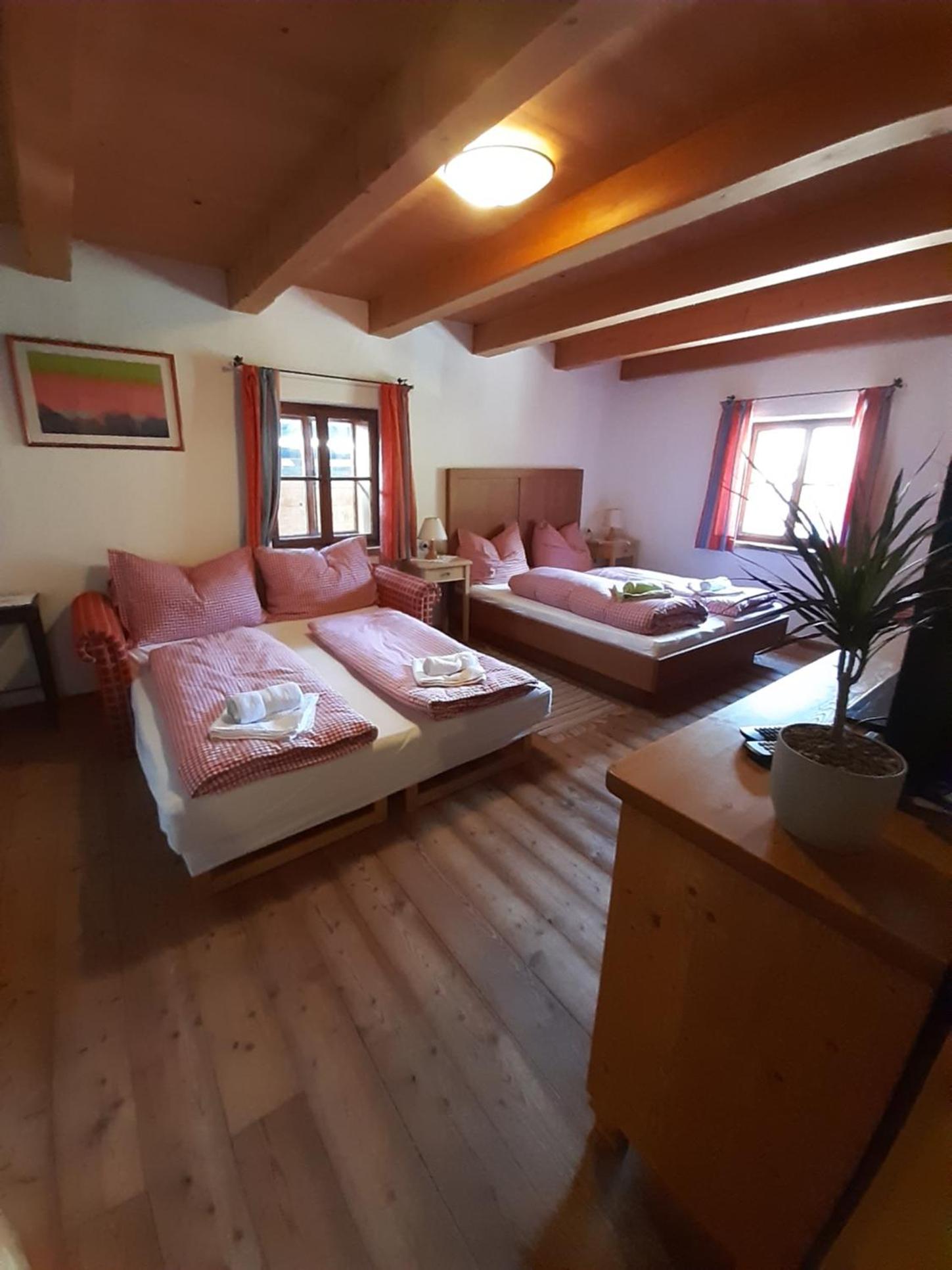 Sonnleit'n Zimmer 6