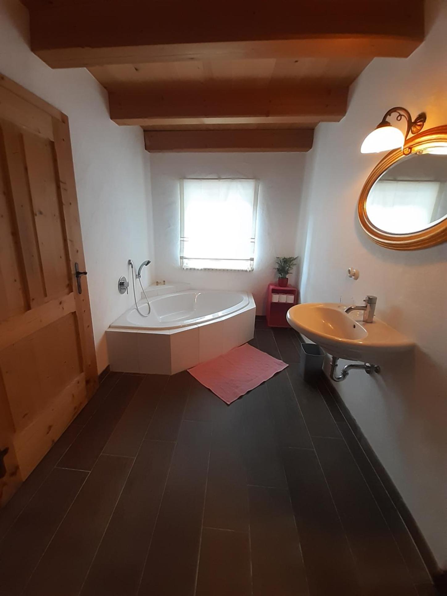 Sonnleit'n Zimmer 6