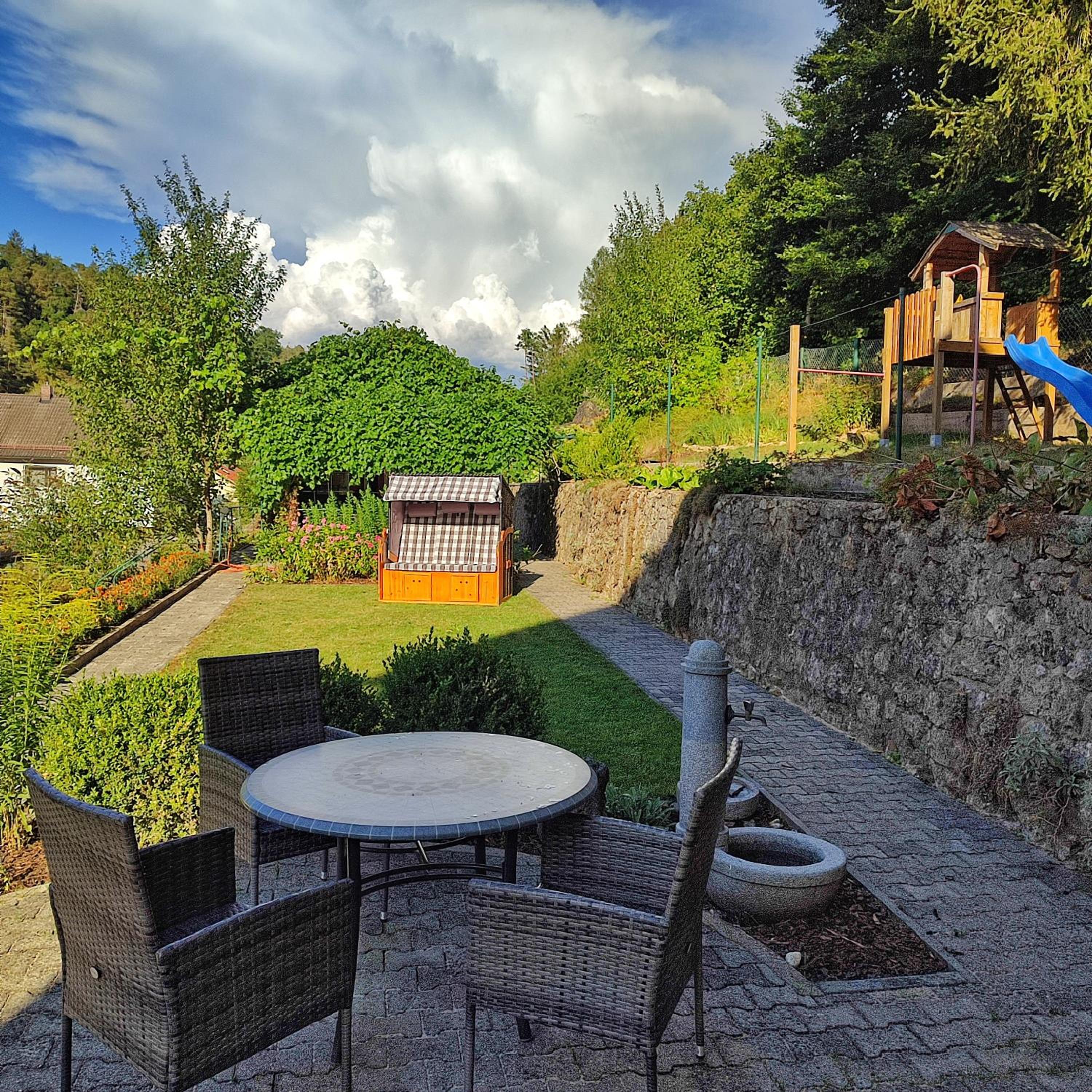 Ferienhaus am Bach mit großem Garten view 5