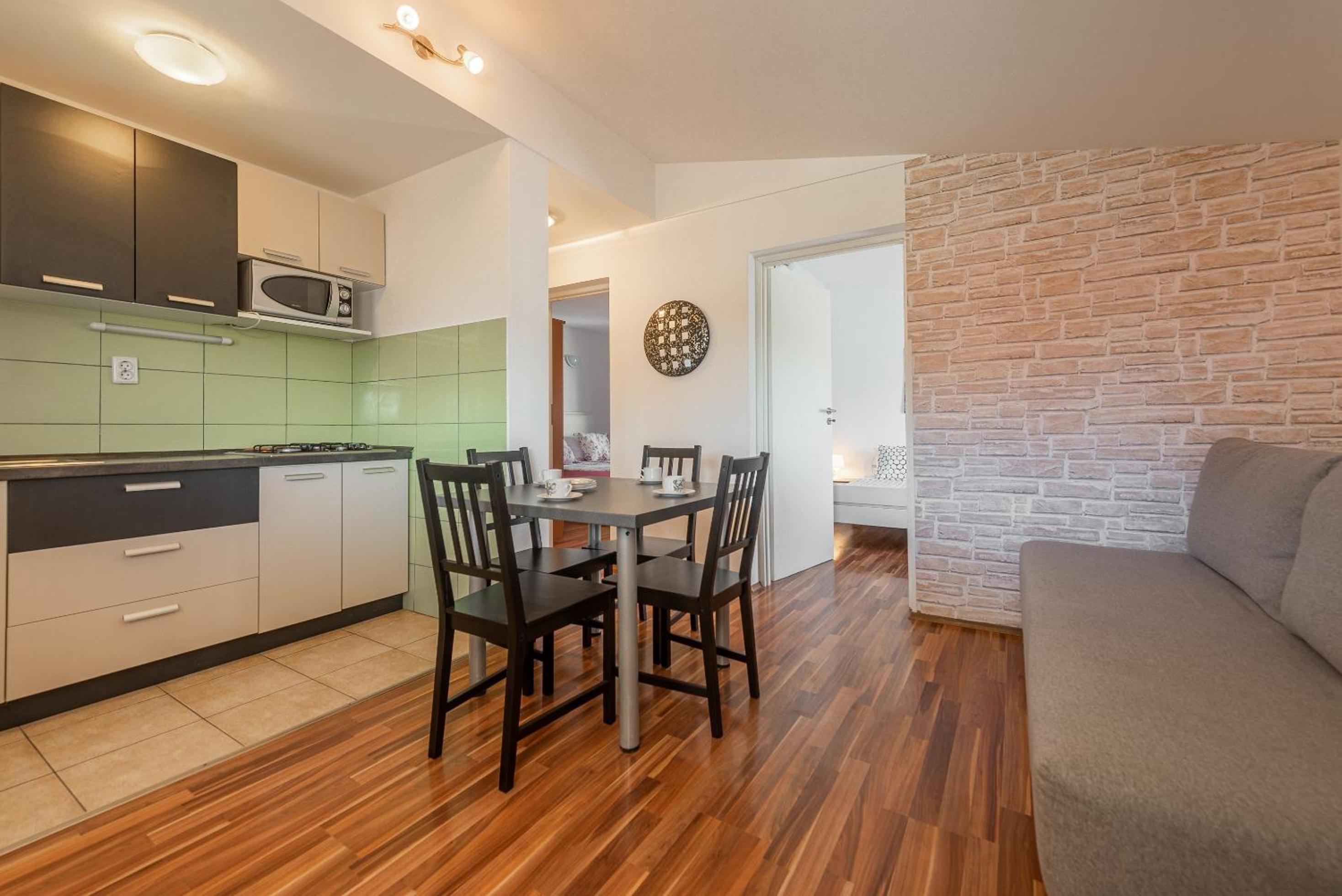 Apartmani Luka