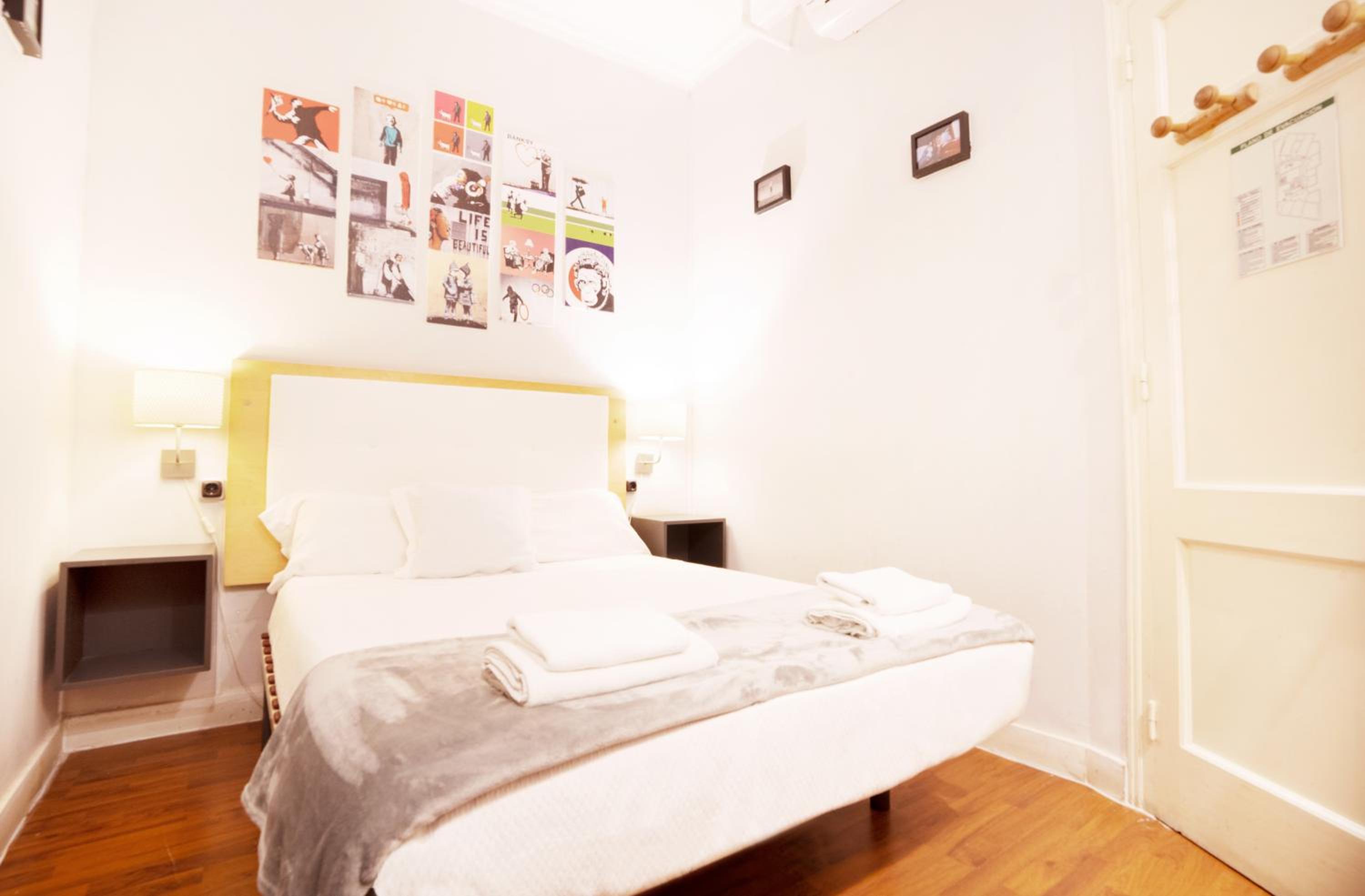 Wow Hostel Barcelona