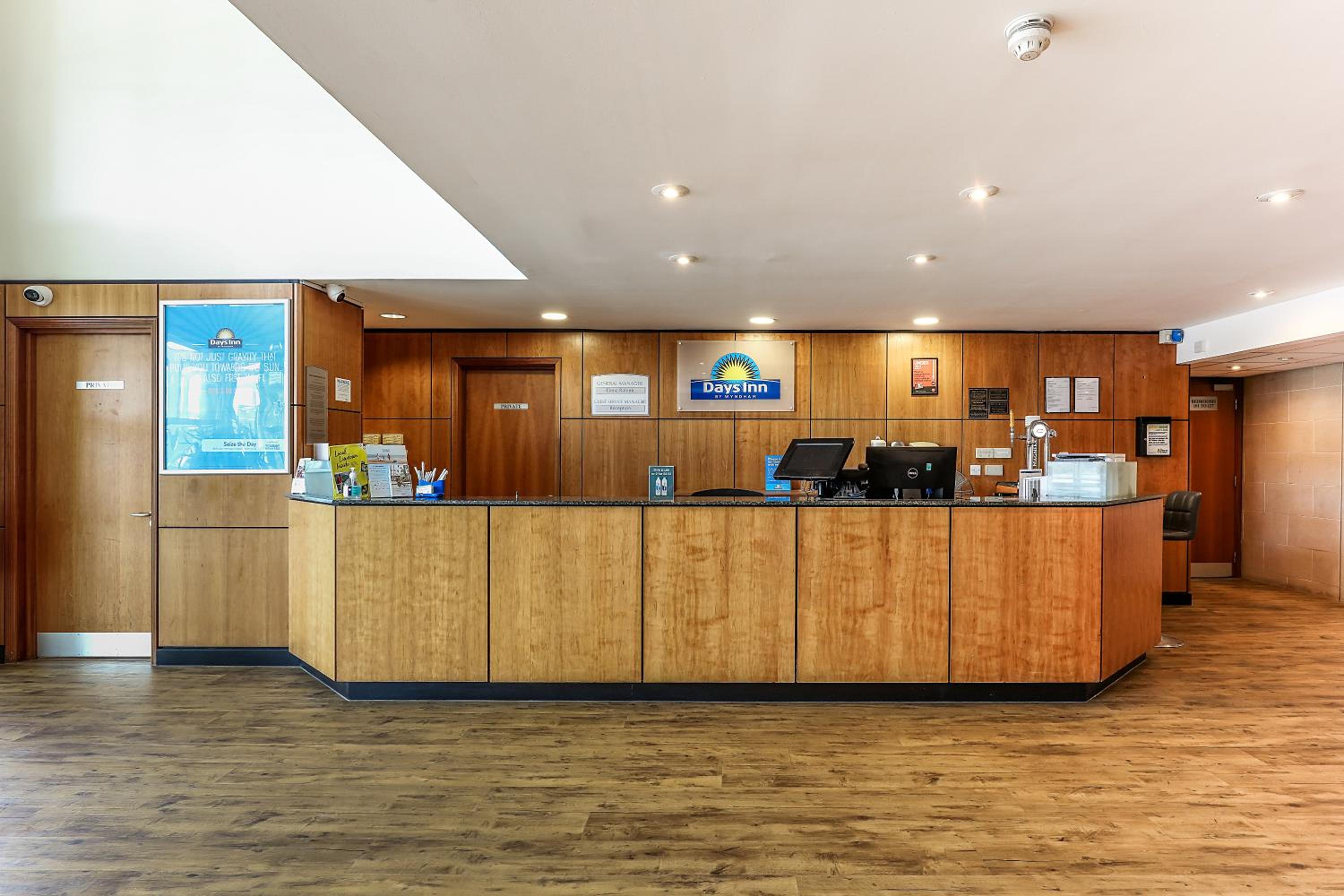 Peterborough Vacations - Days Inn Peterborough - Property Image 15