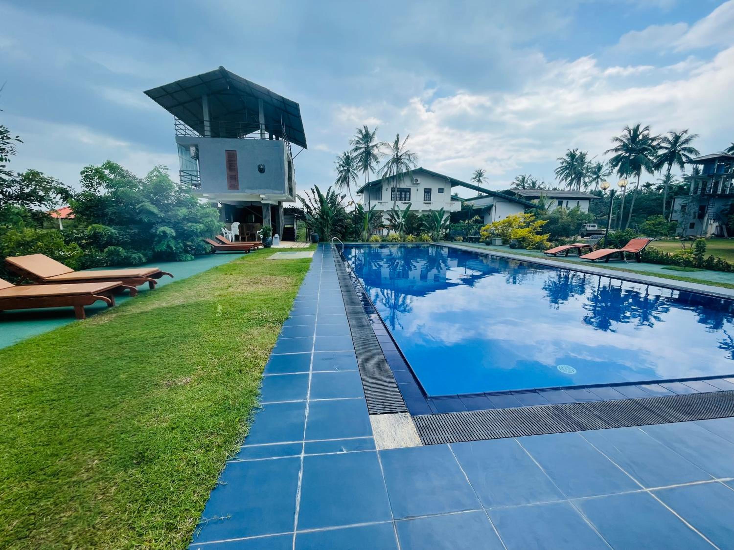 Cinnamon Villa