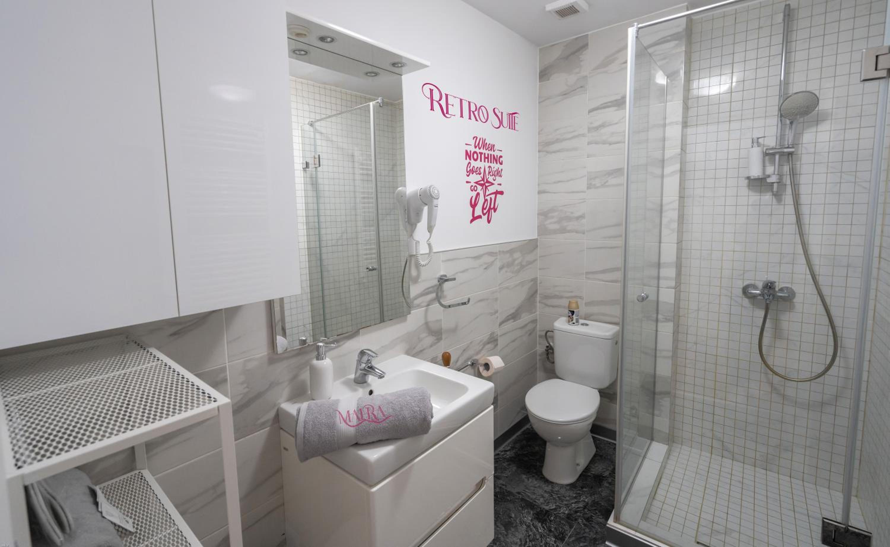 MAERA Suites Central