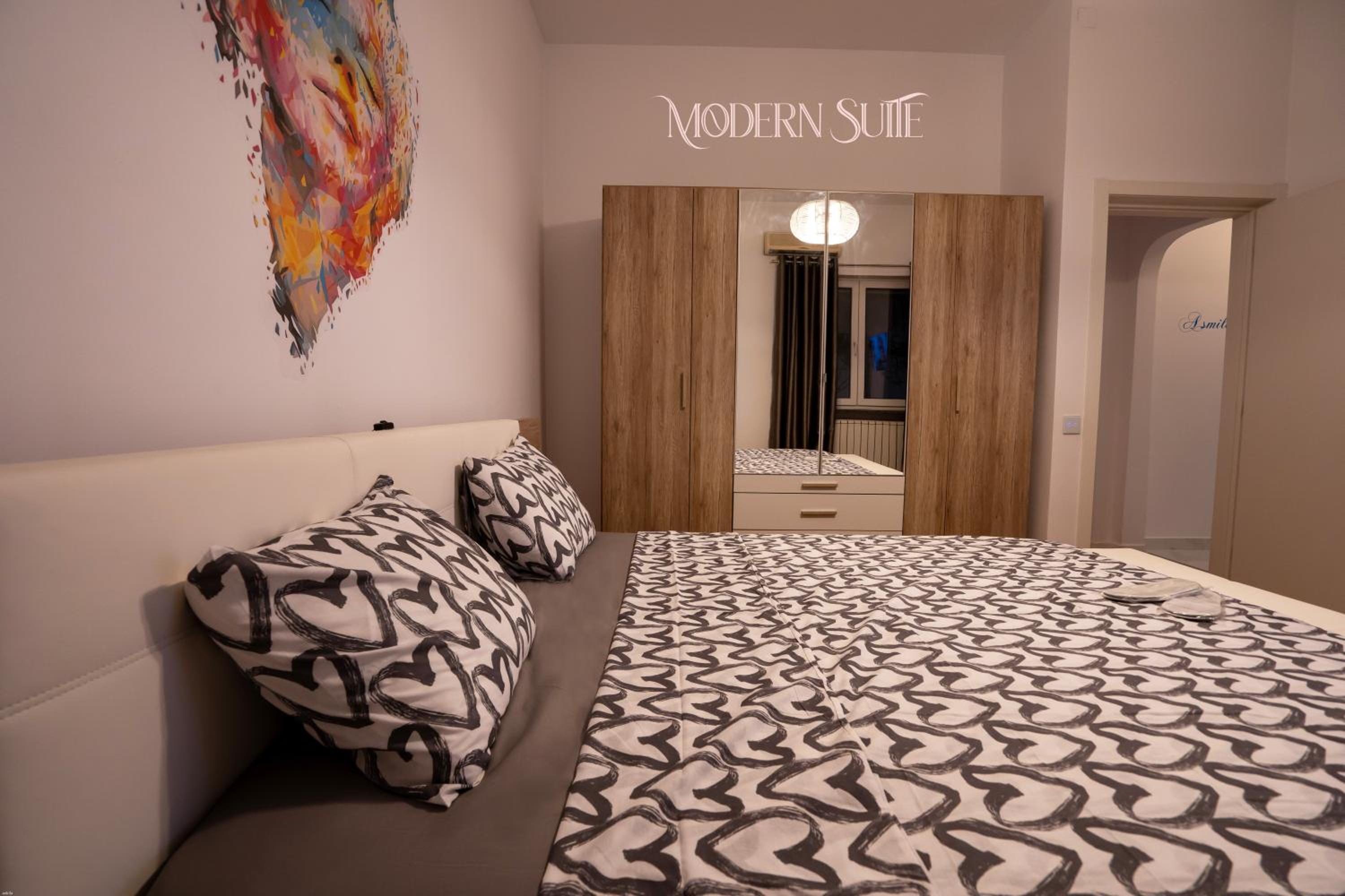 MAERA Suites Central
