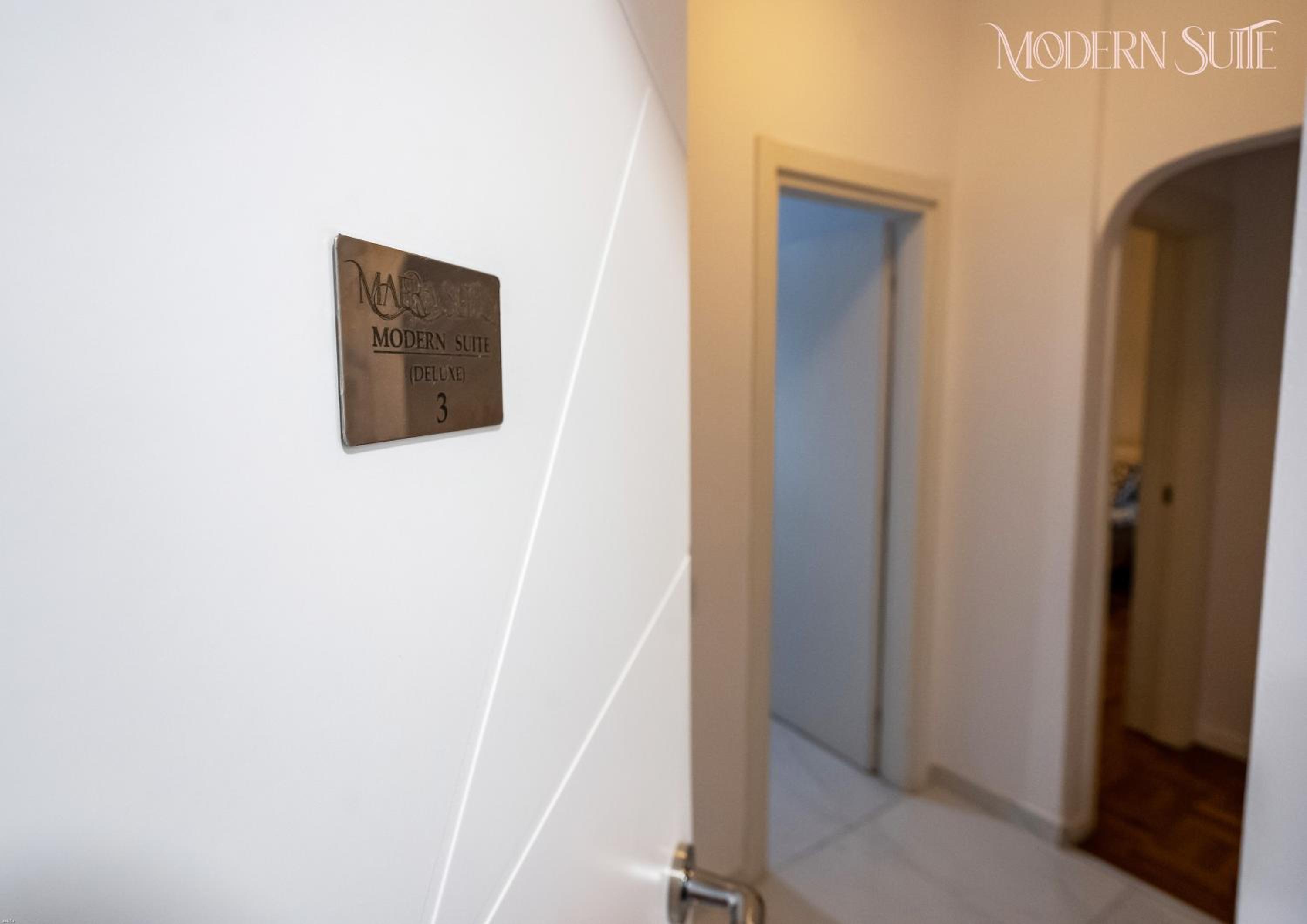 MAERA Suites Central